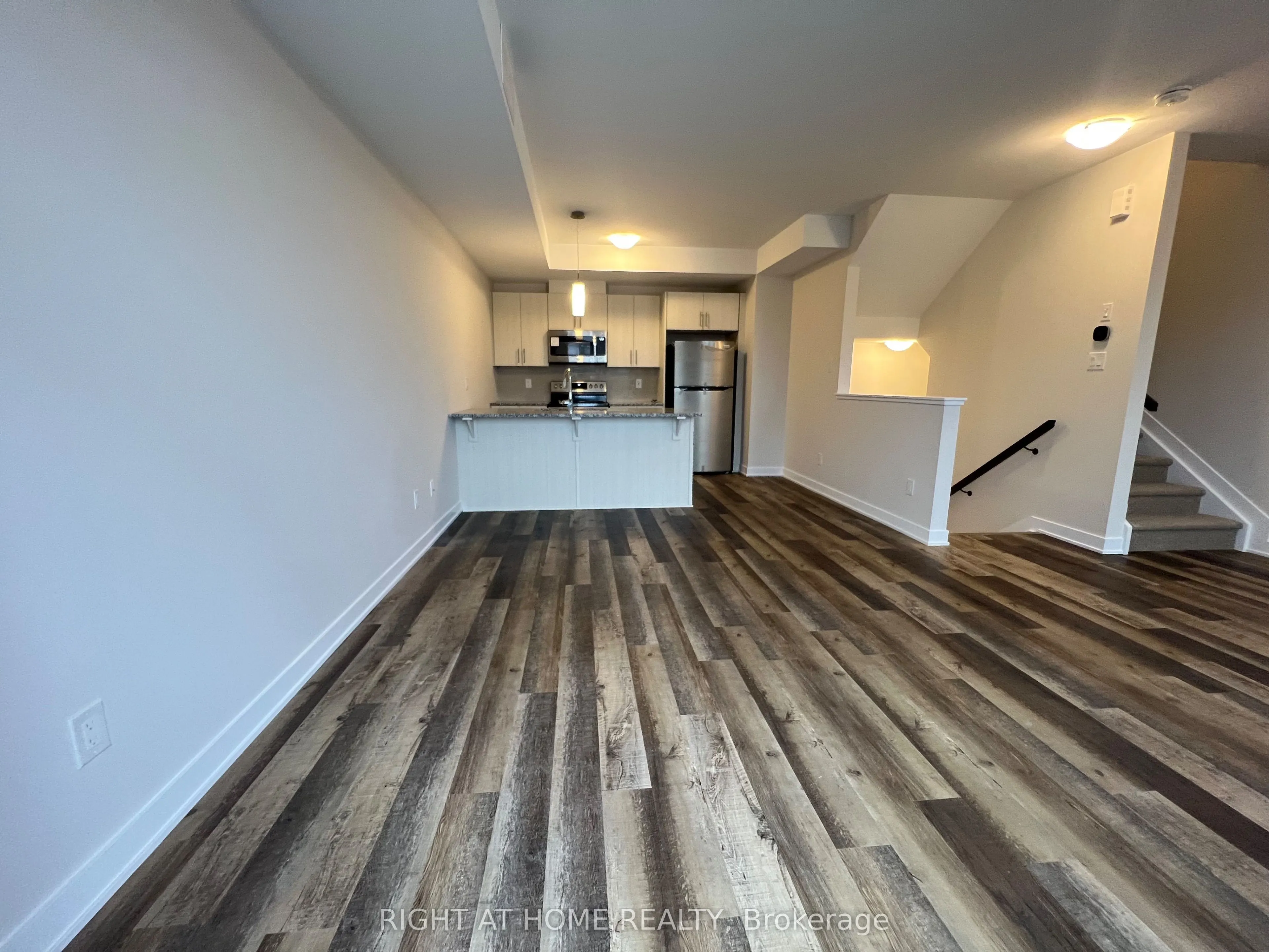 204 Tussock Private
