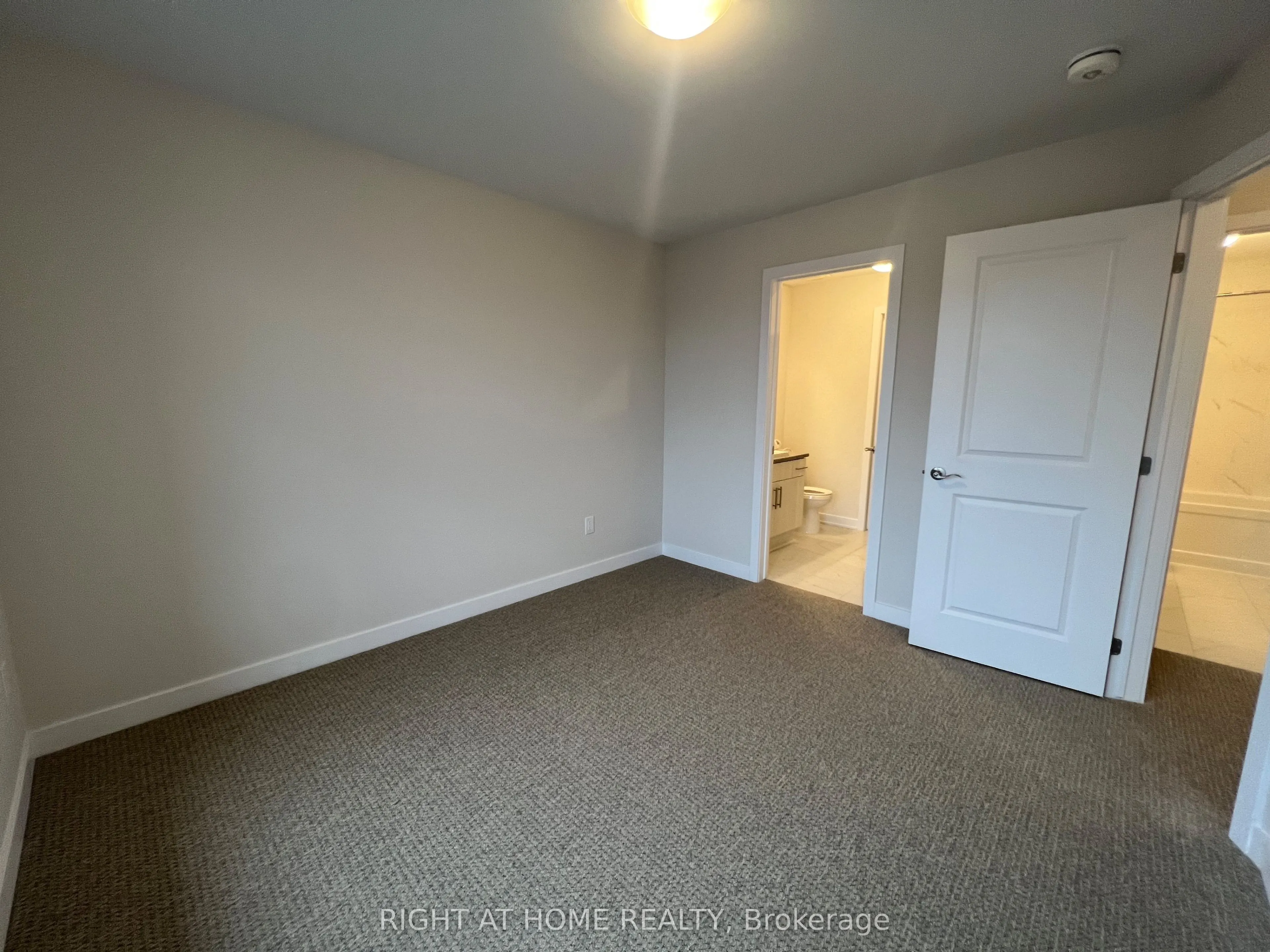 204 Tussock Private