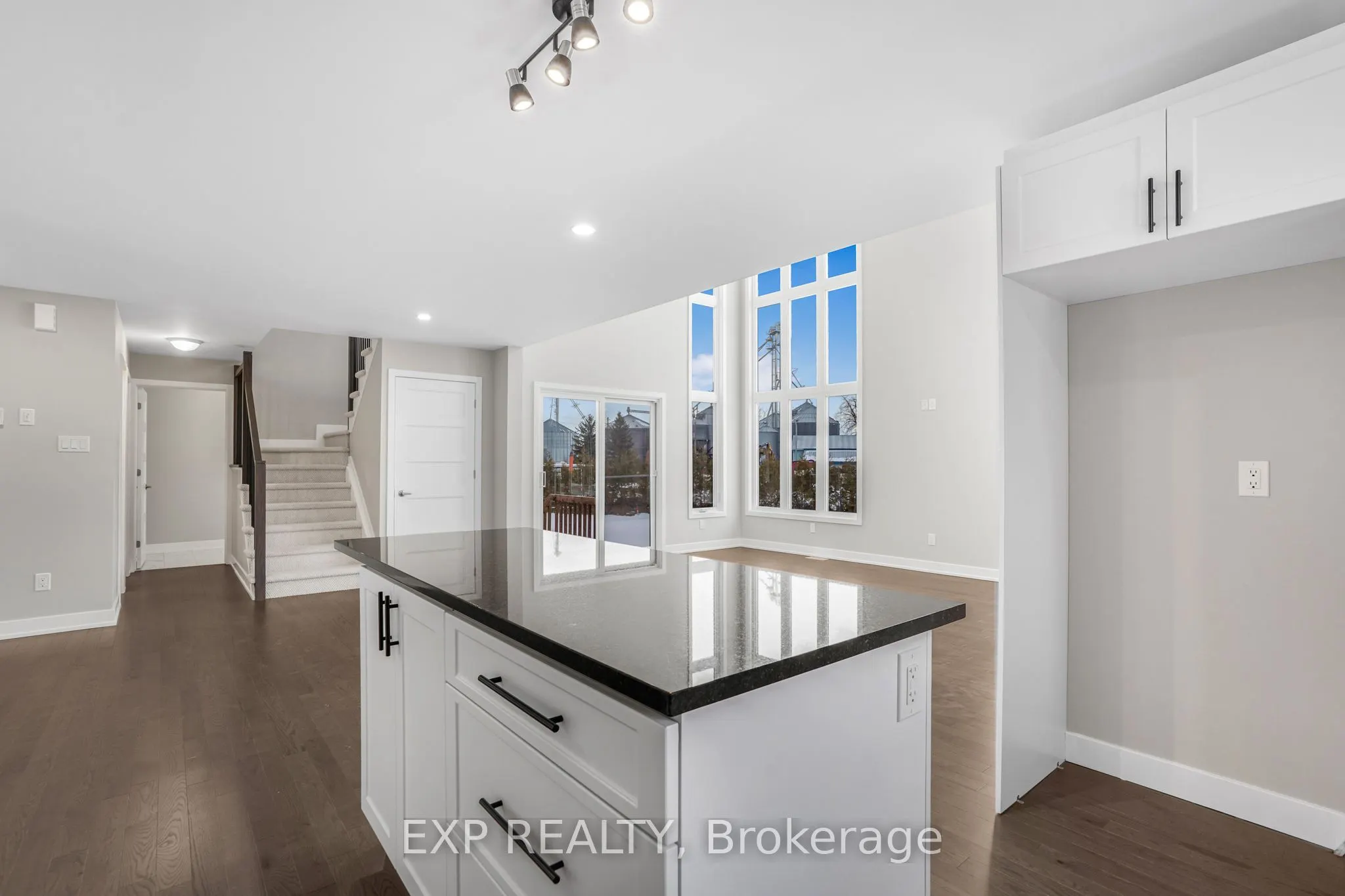 63 Chateauguay Street