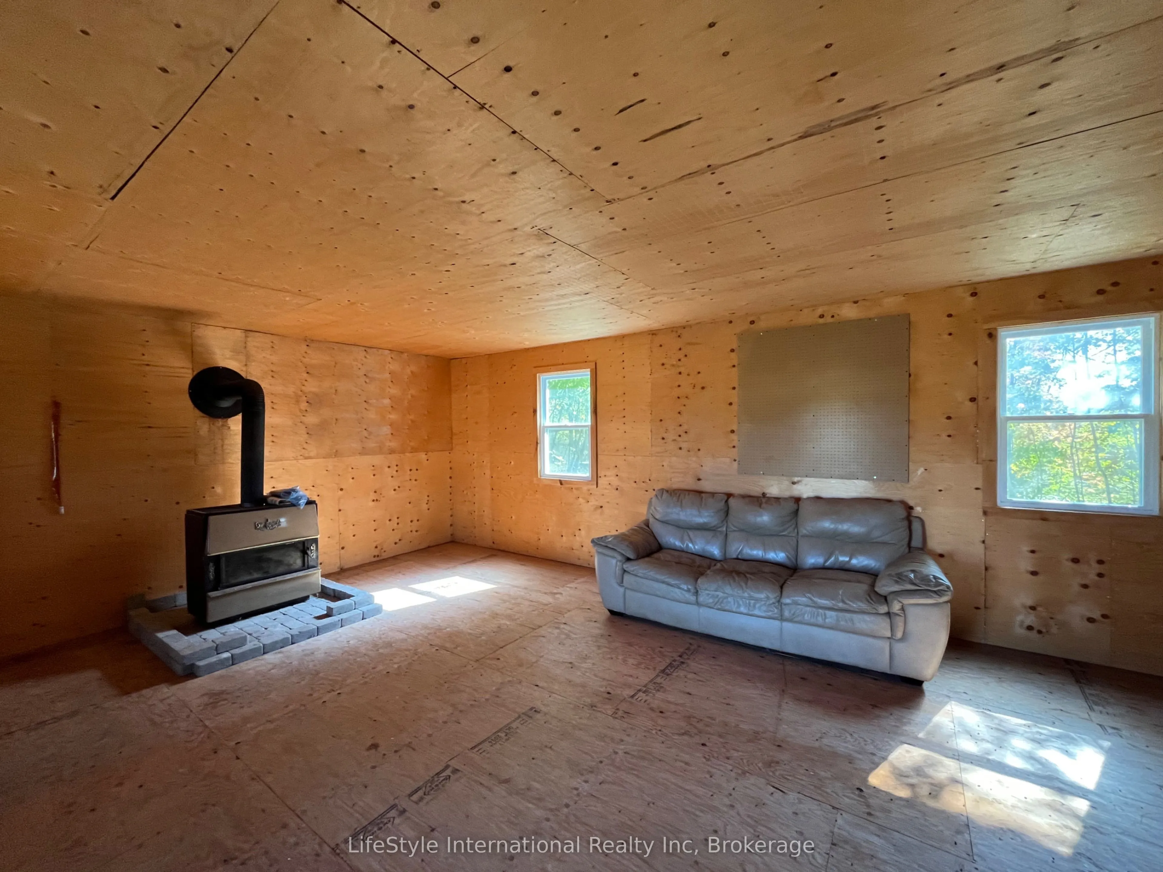 213 Vansickle Road