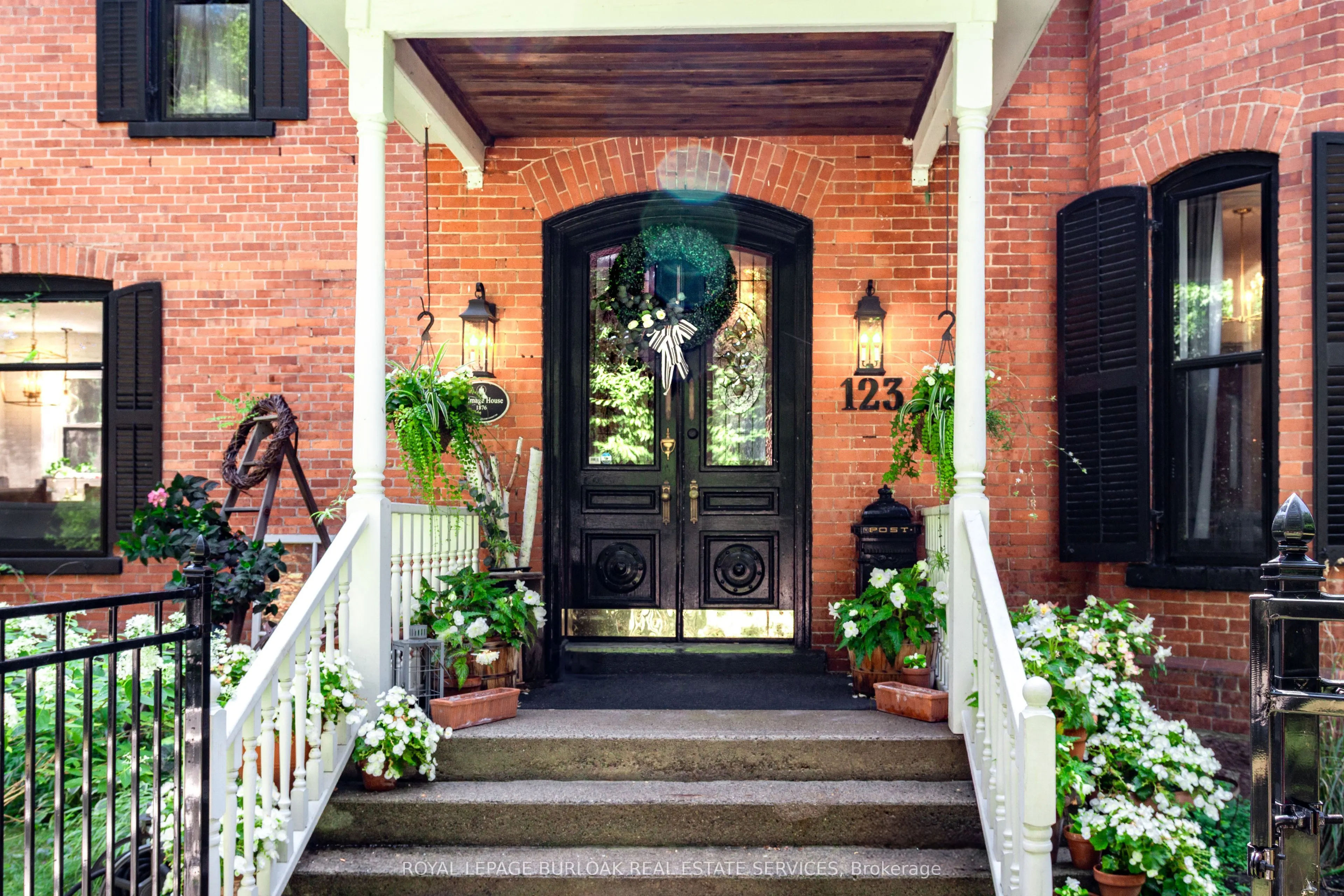 123 Main Street W