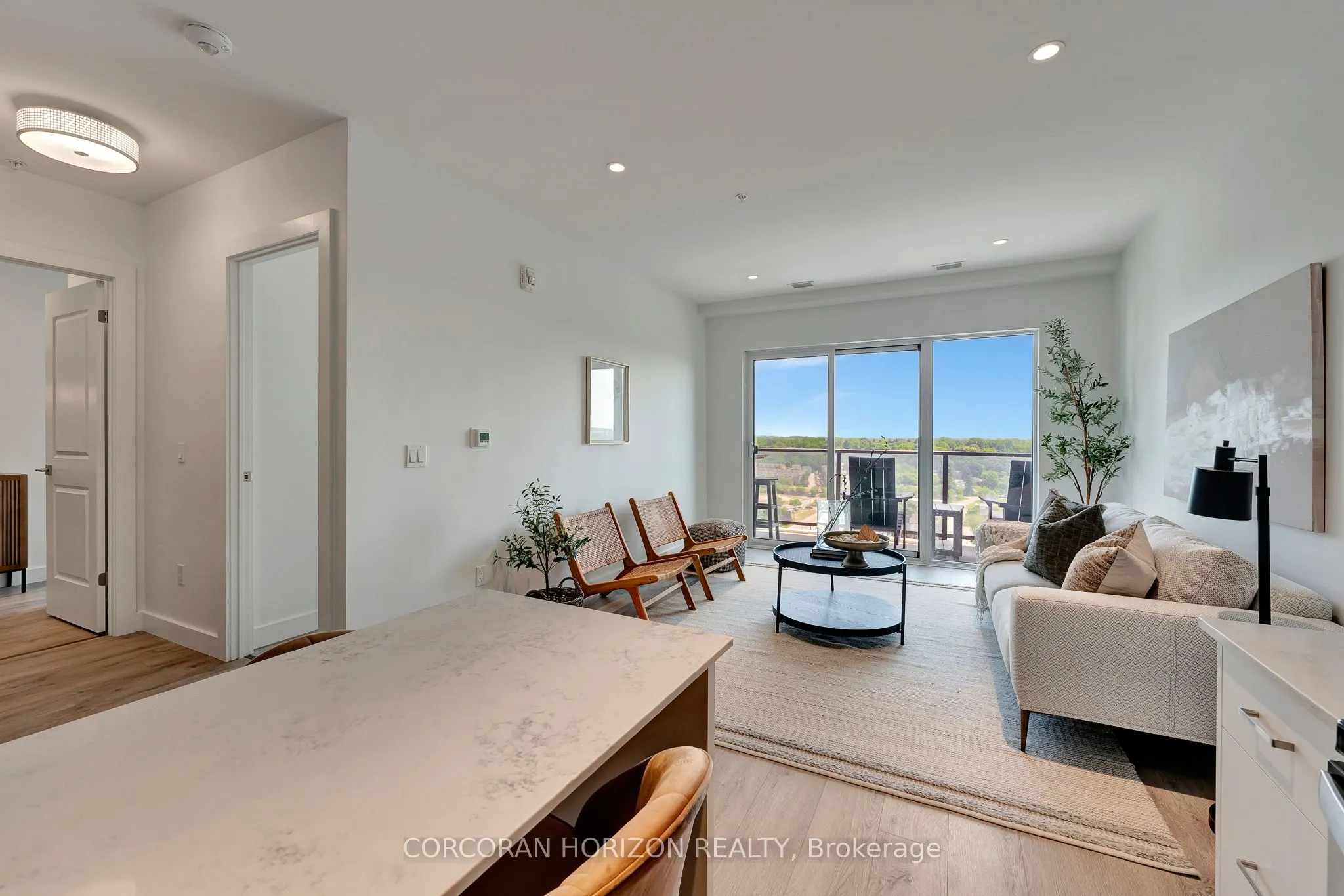 15 Glebe Street #1511