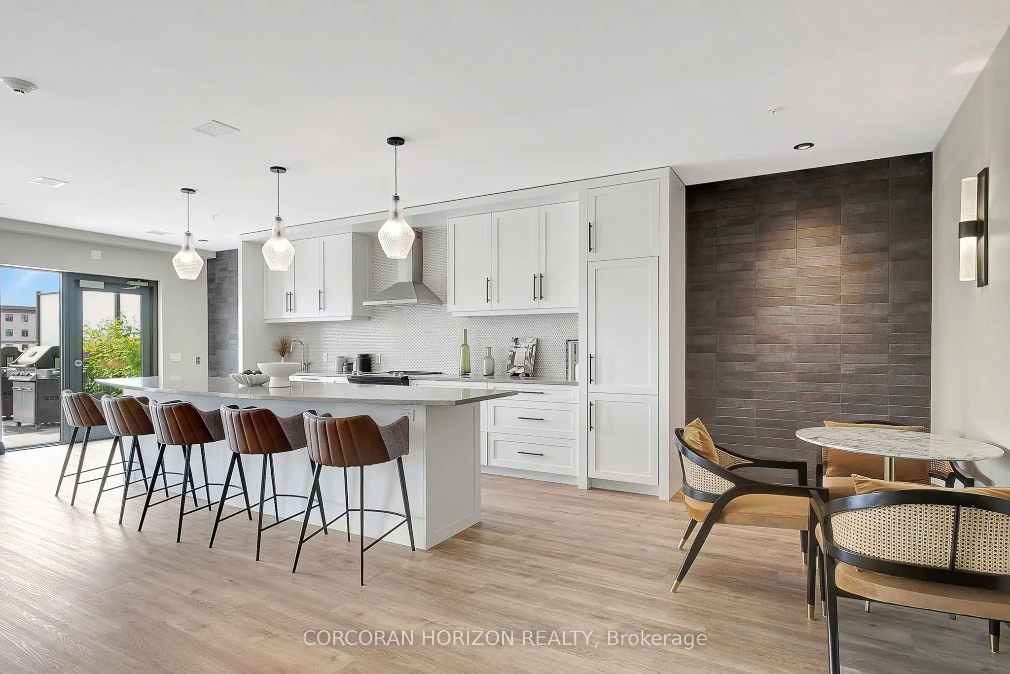 15 Glebe Street #1511