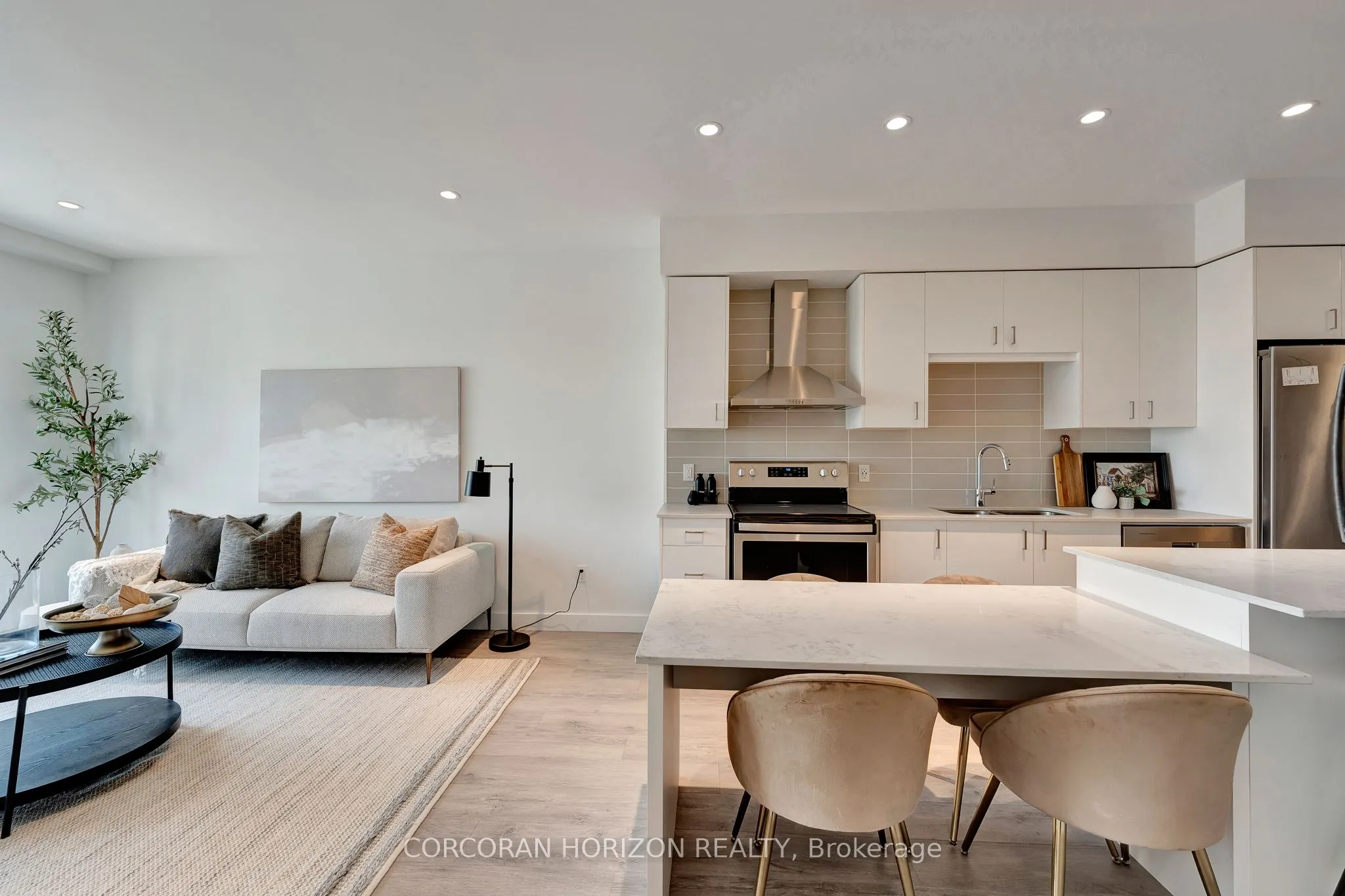 15 Glebe Street #1511