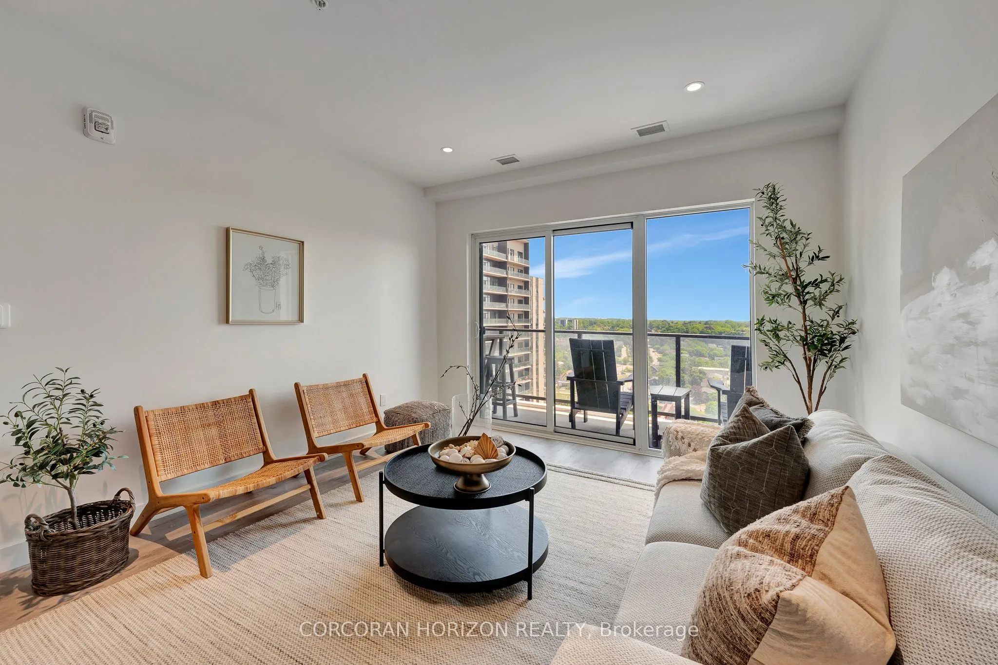 15 Glebe Street #1511