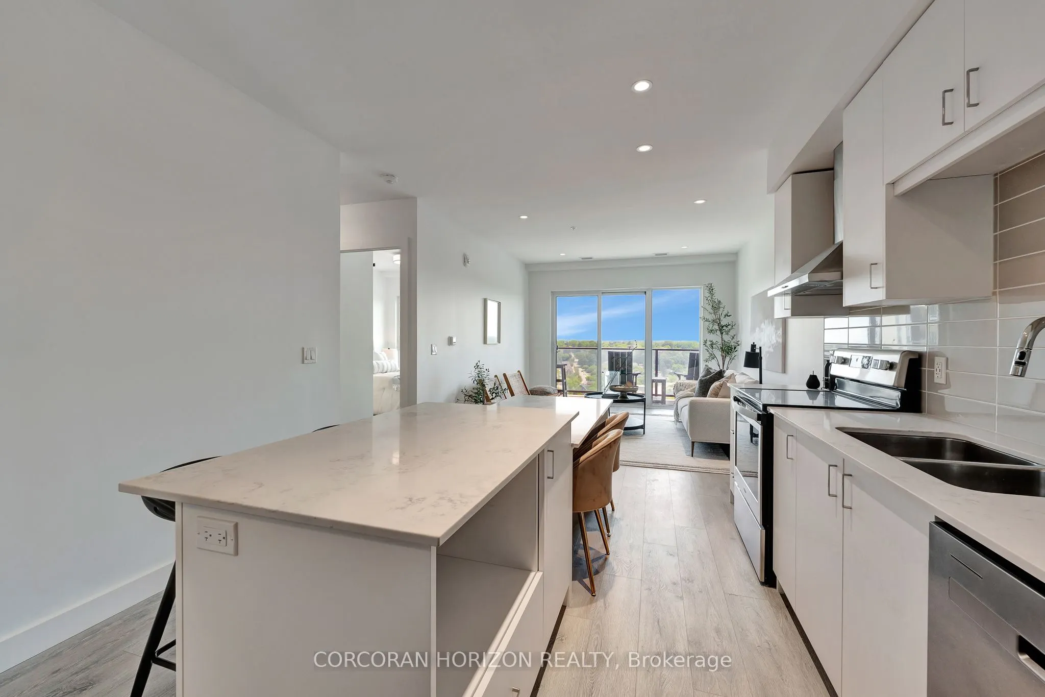 15 Glebe Street #1511