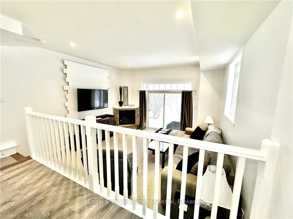 1579 ANSTRUTHER LAKE Road #20