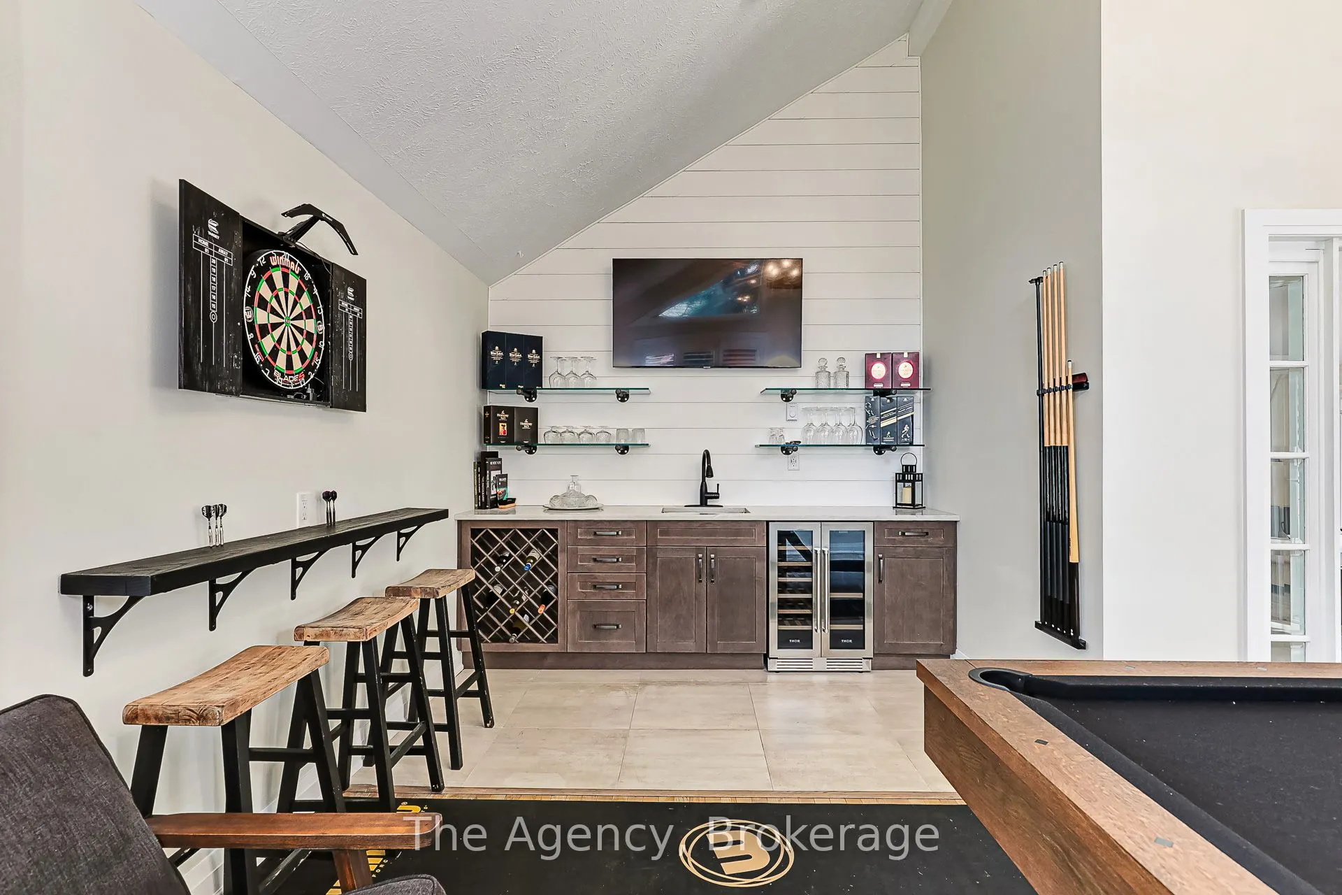 136 Grand Cypress Lane