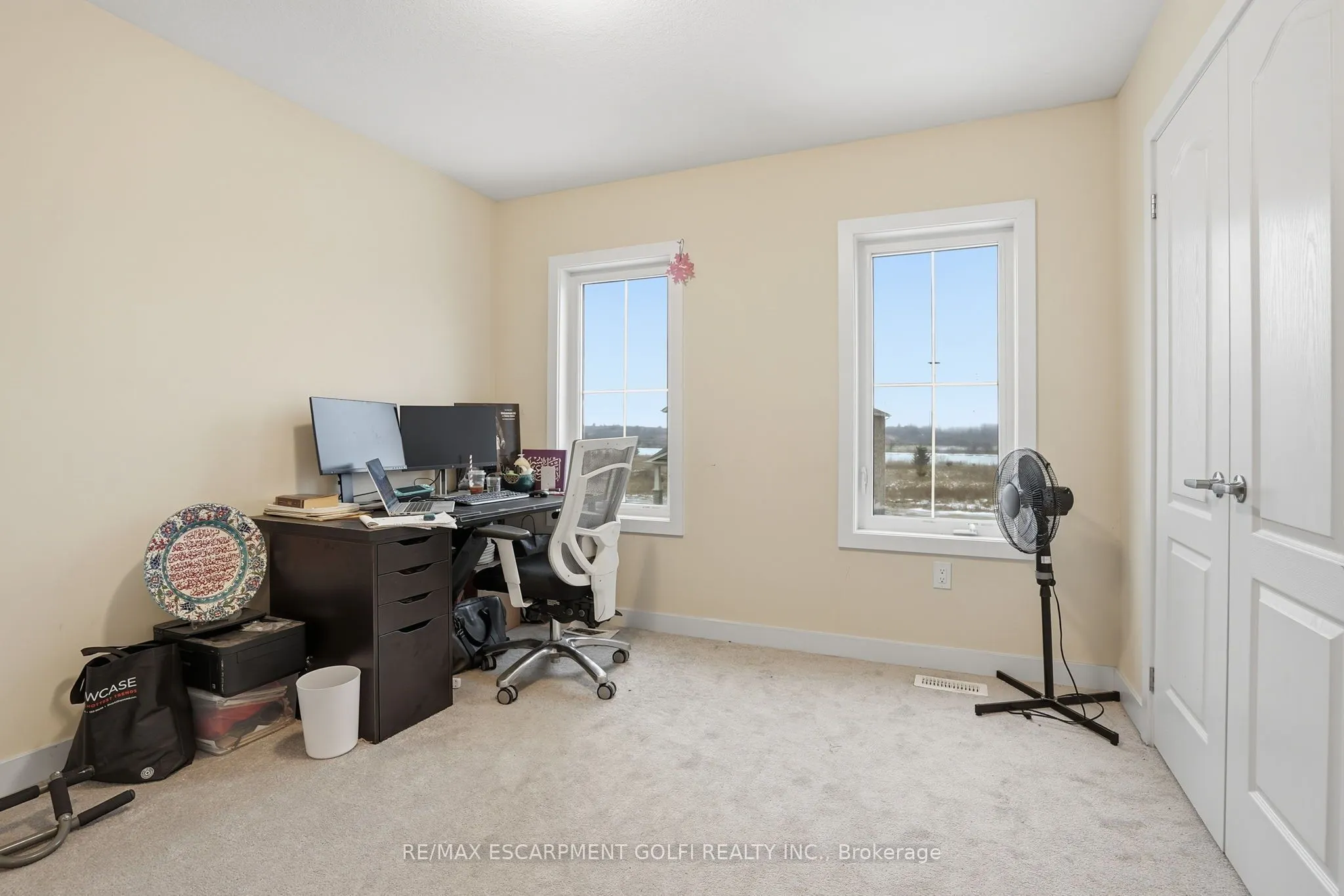 8 Downriver Drive