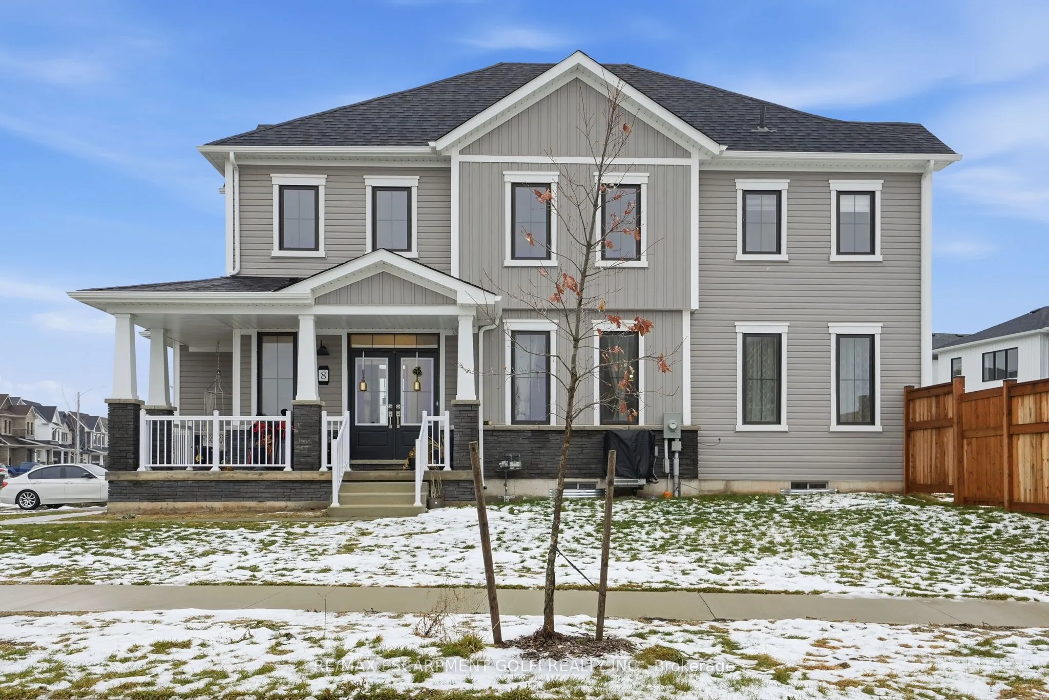 8 Downriver Drive