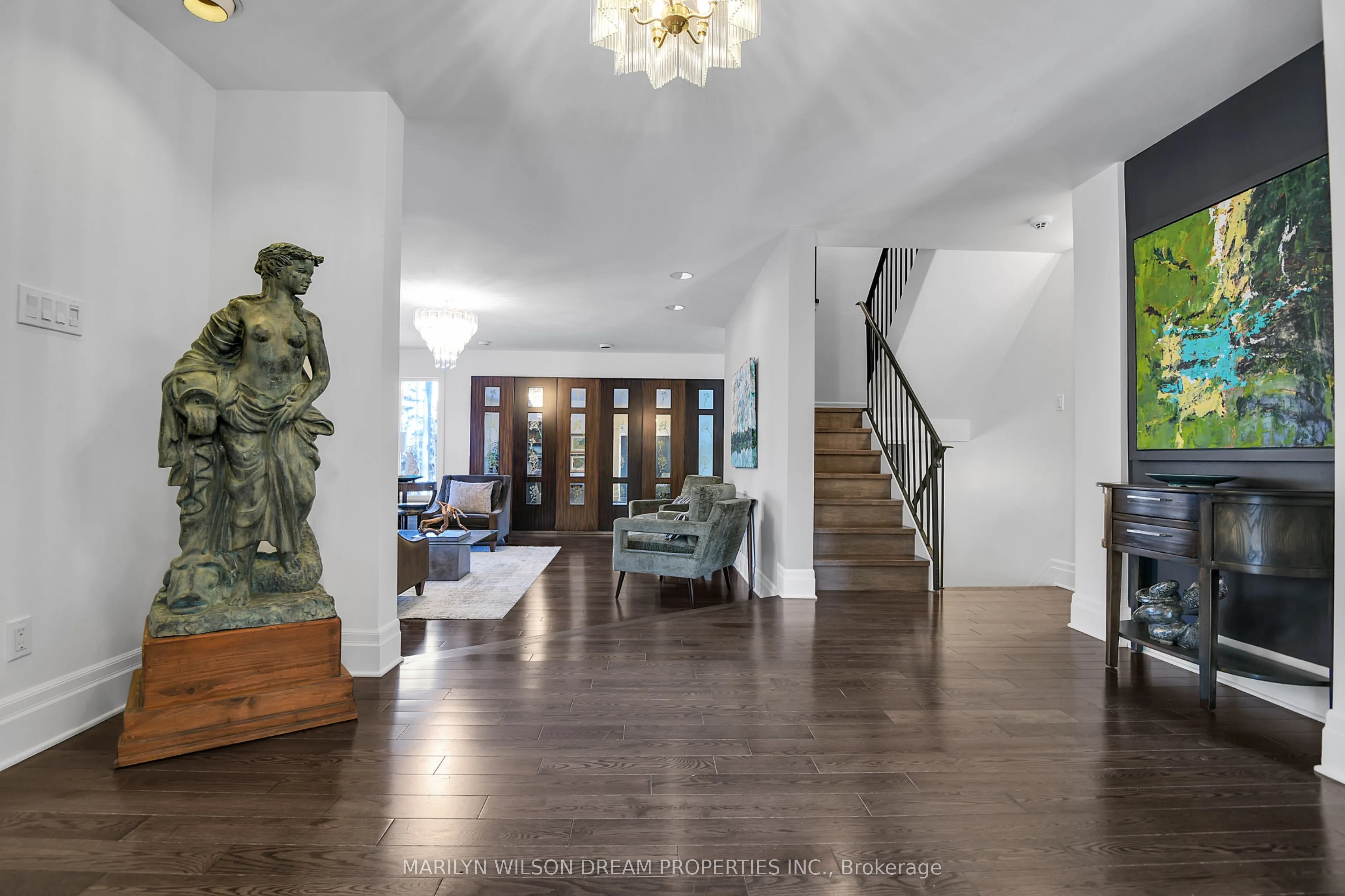 11 Burrows Road