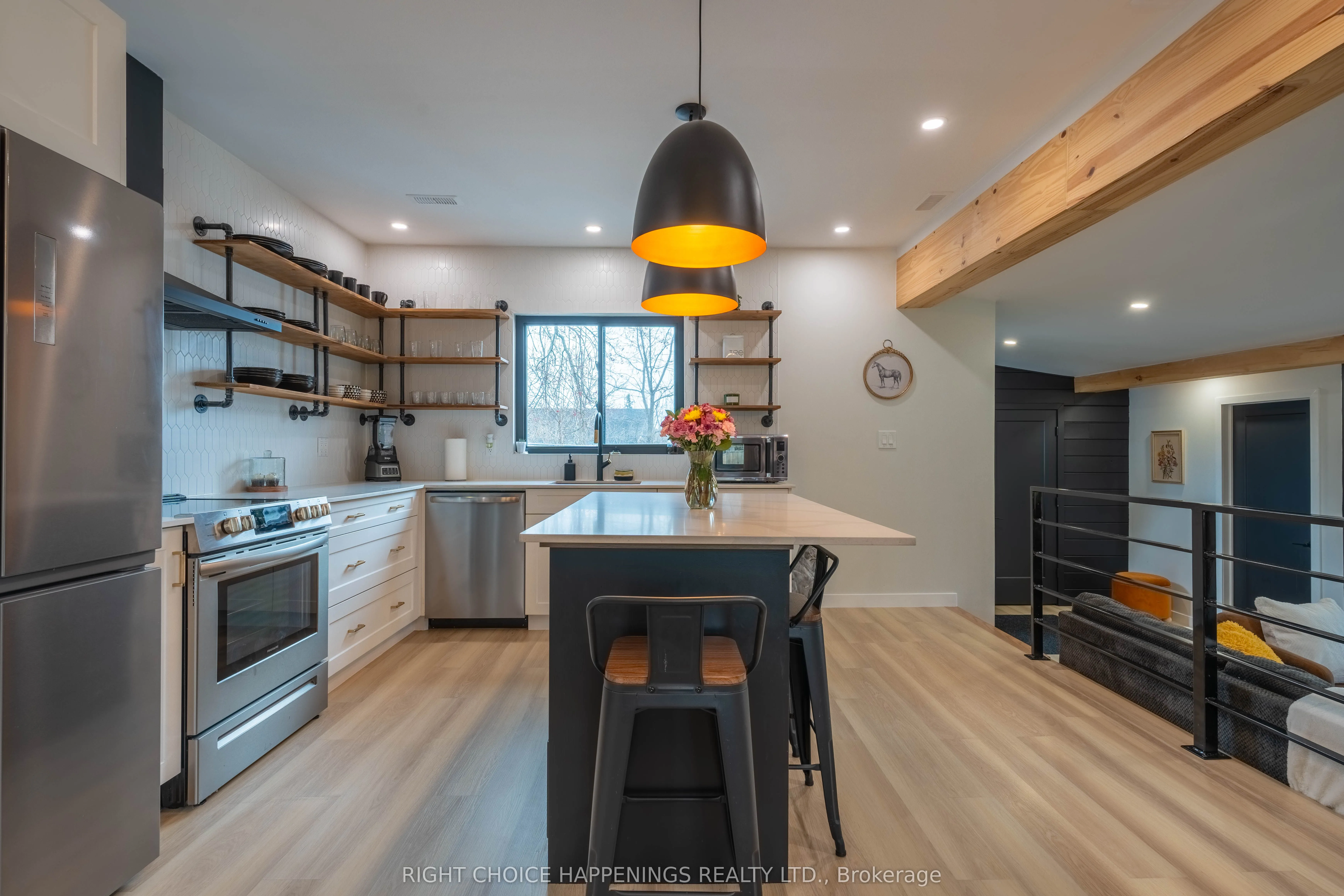 1368 Lorraine Road