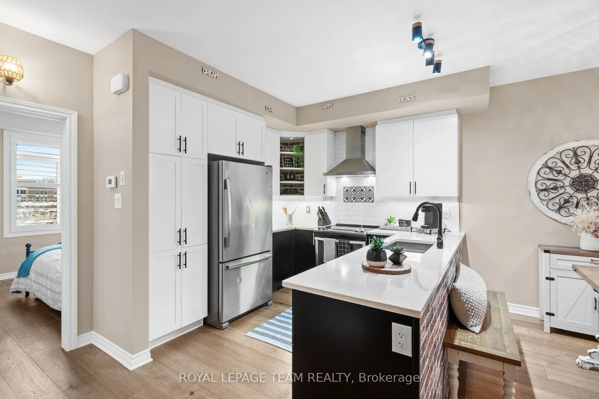 298 Pembina Private #104