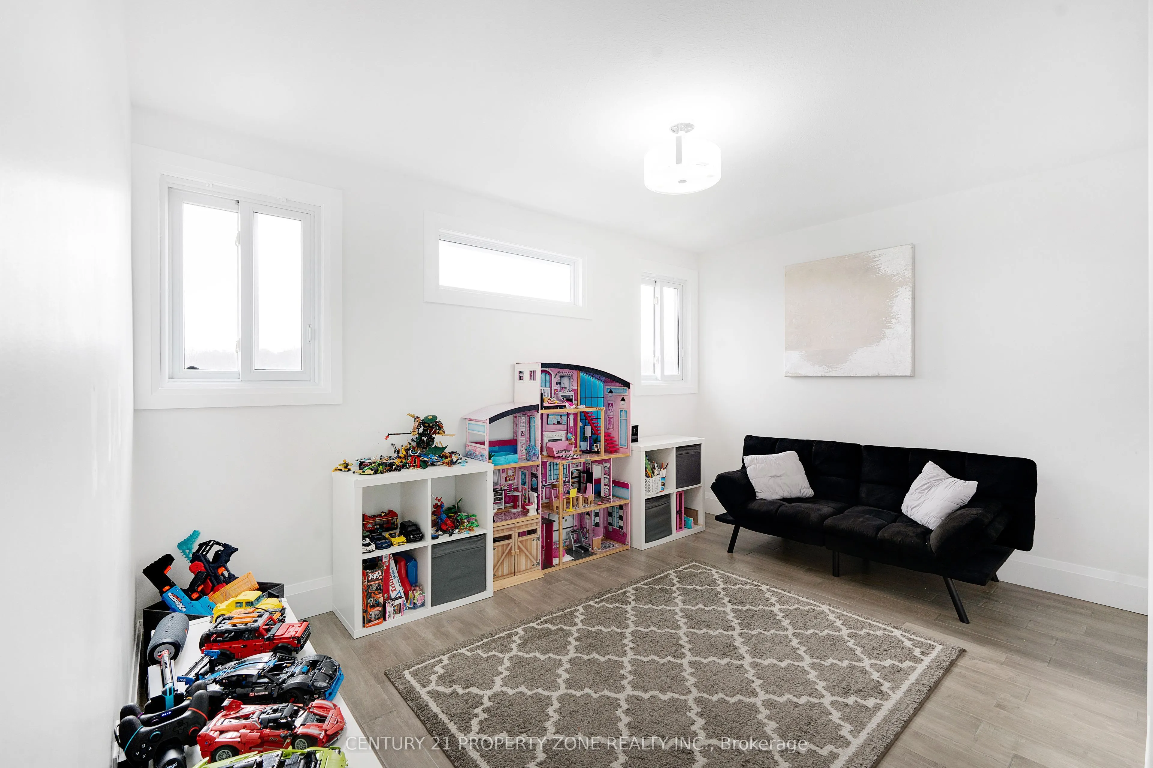 827 Grey Alder Court