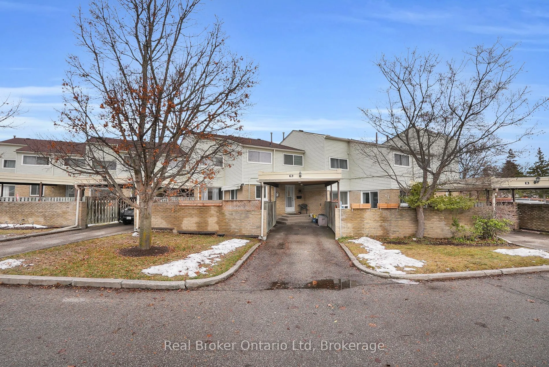 415 Morgan Avenue #15