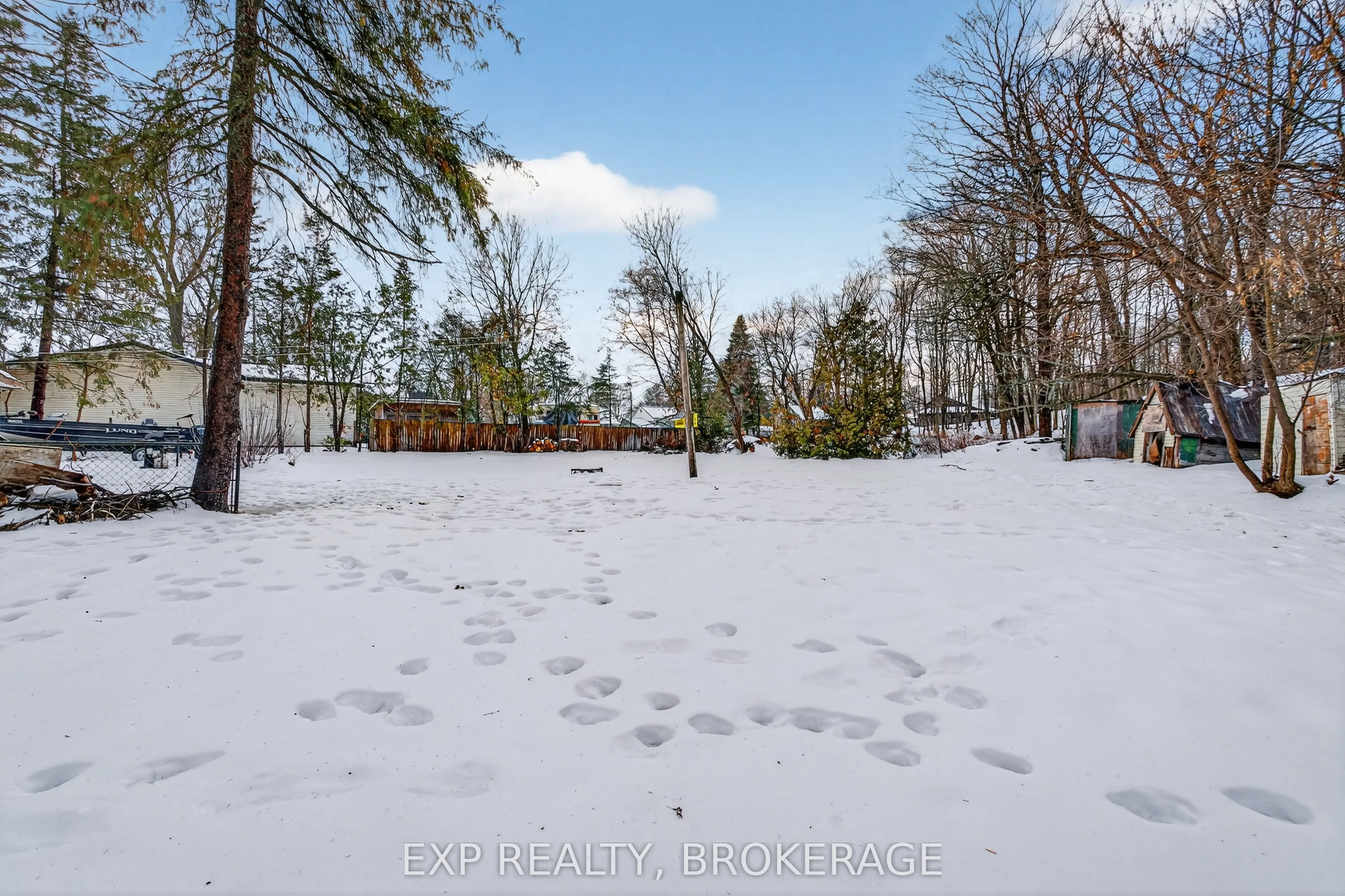 2295 SYDENHAM Road