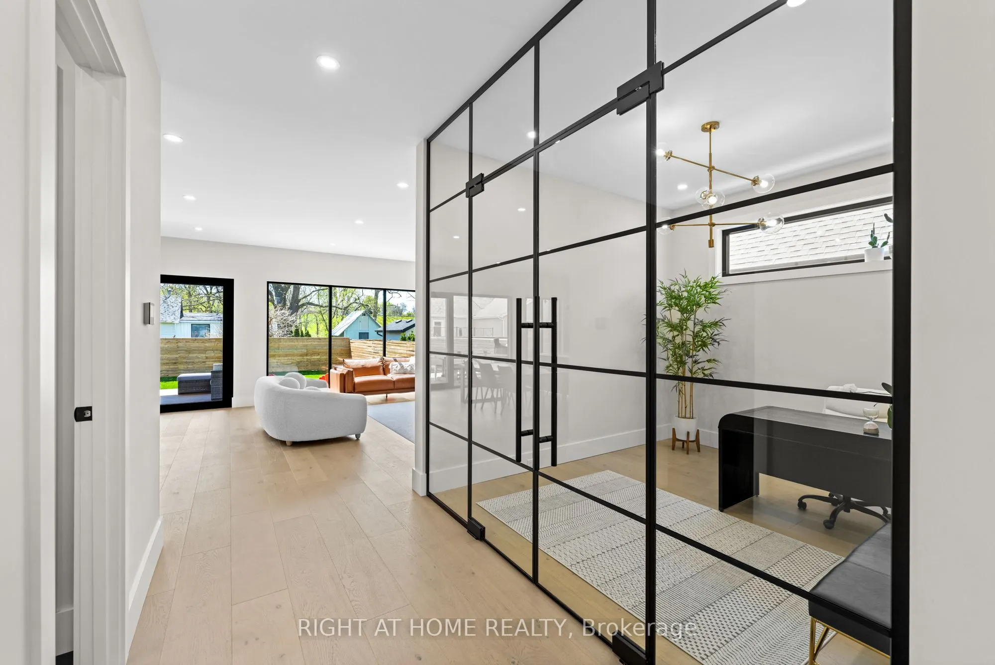 102 Millpond Road