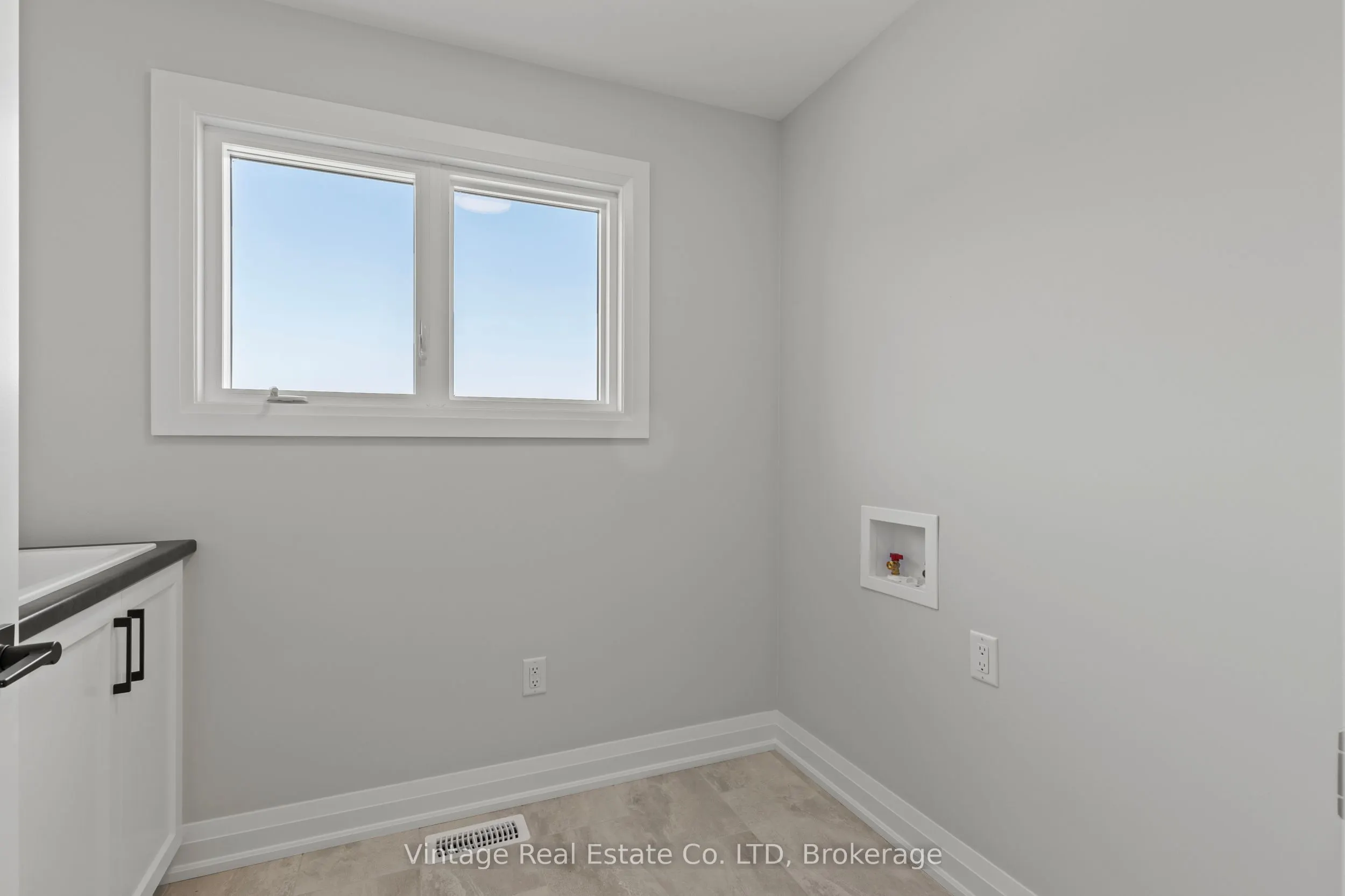 7455 Majestic Trail