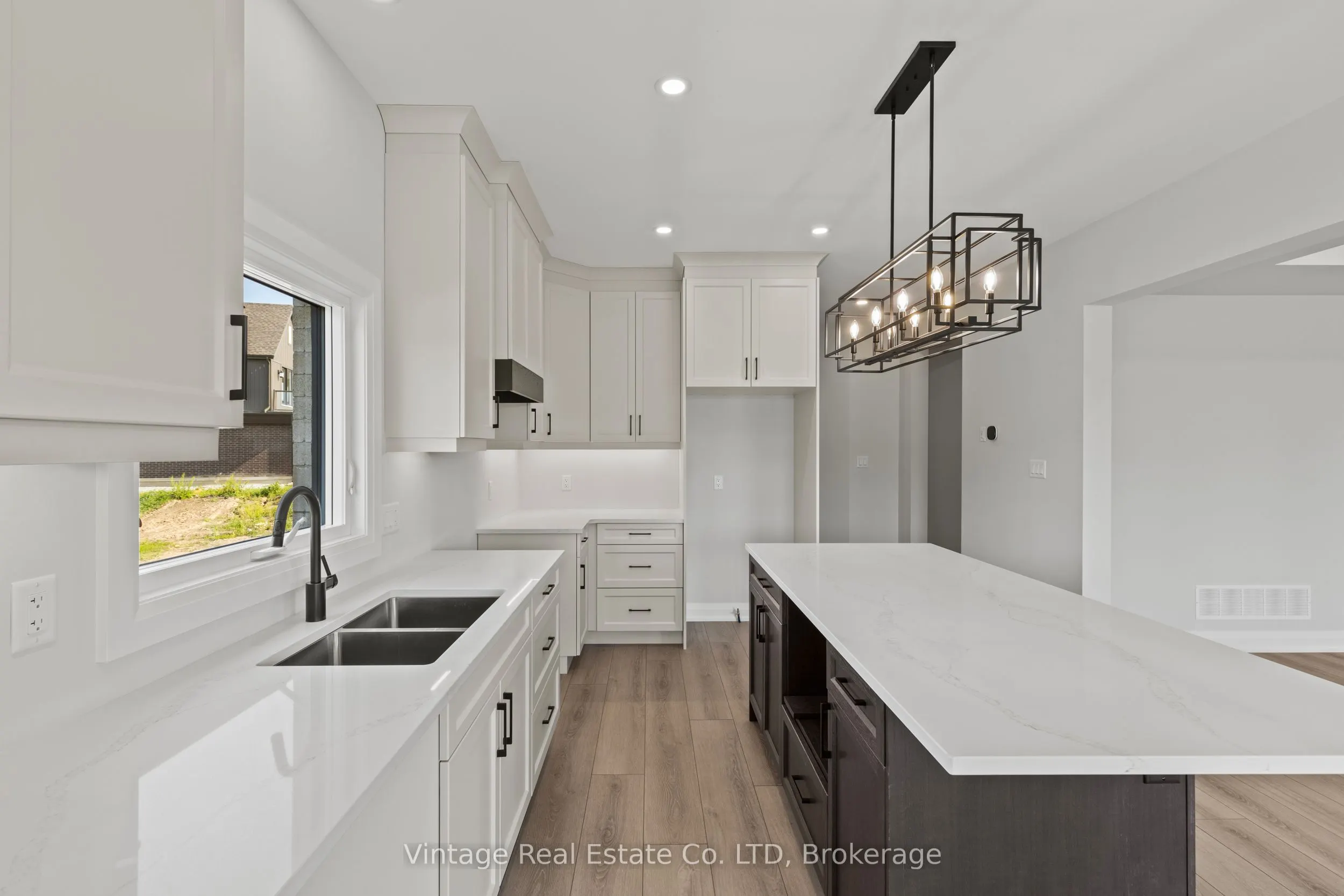 7455 Majestic Trail