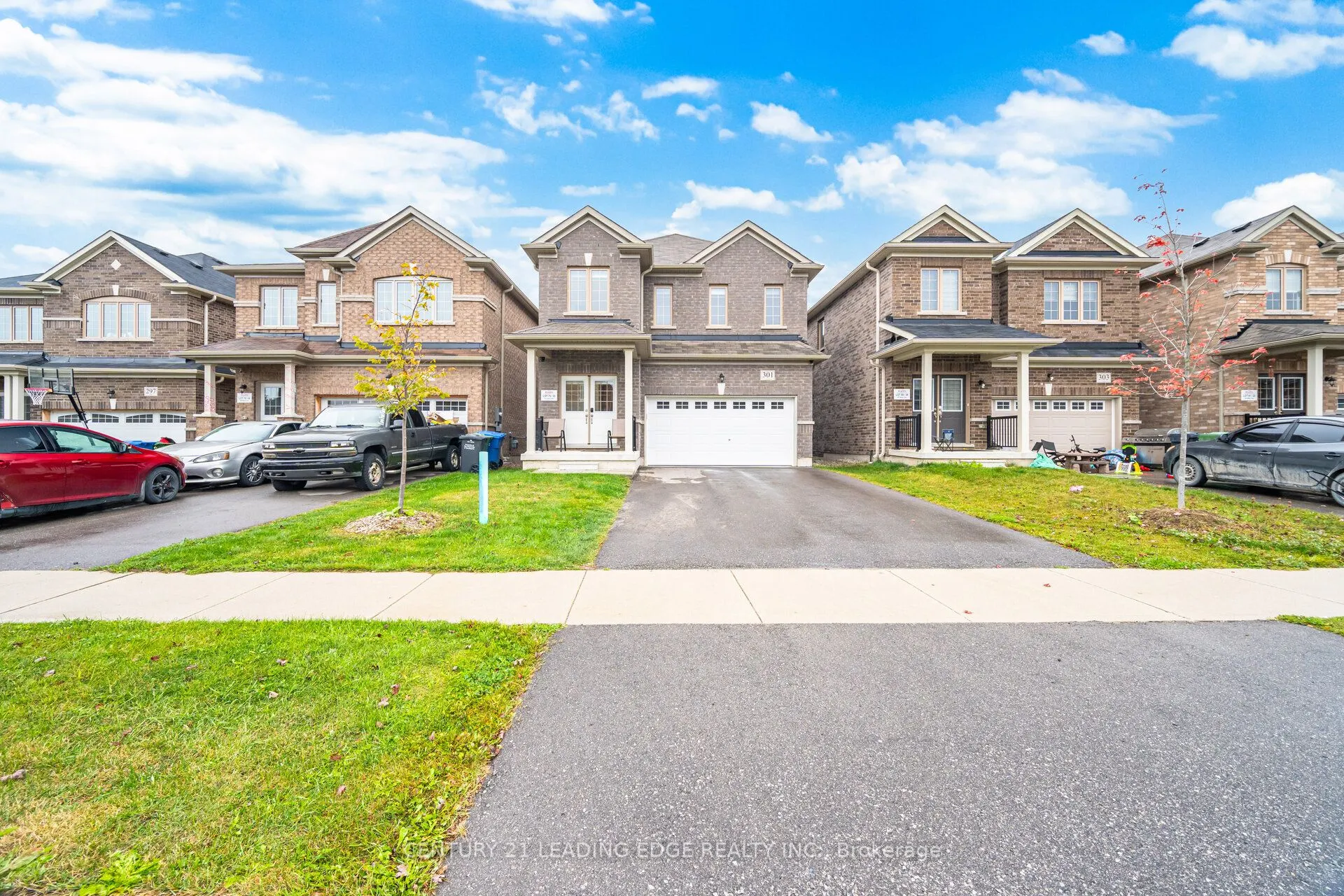 301 Ridley Crescent