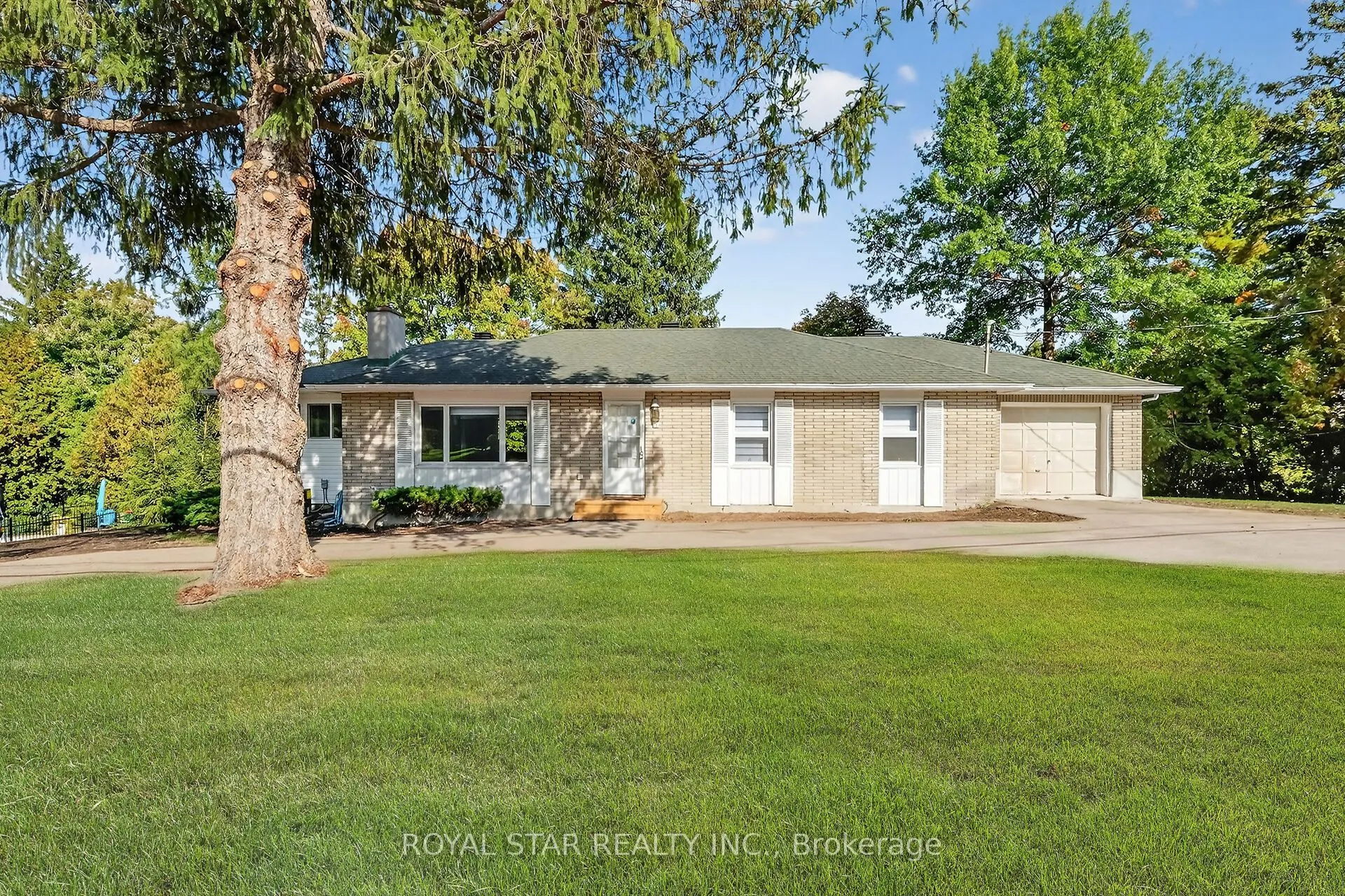 10 Delong Drive