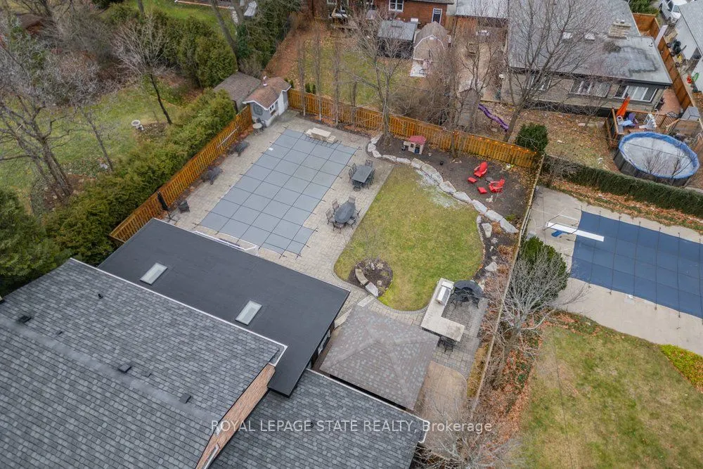 29 Woodside Drive