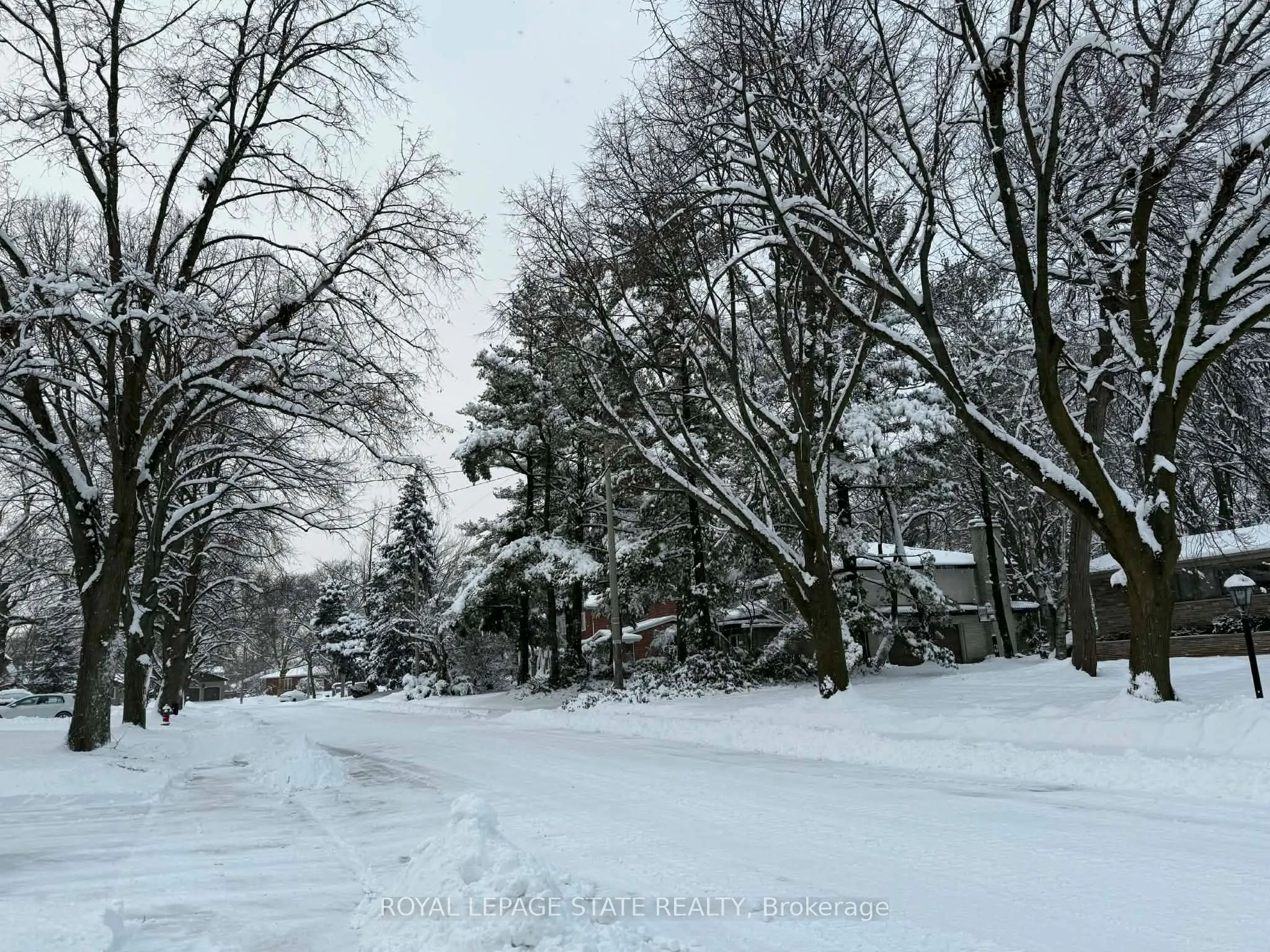 29 Woodside Drive