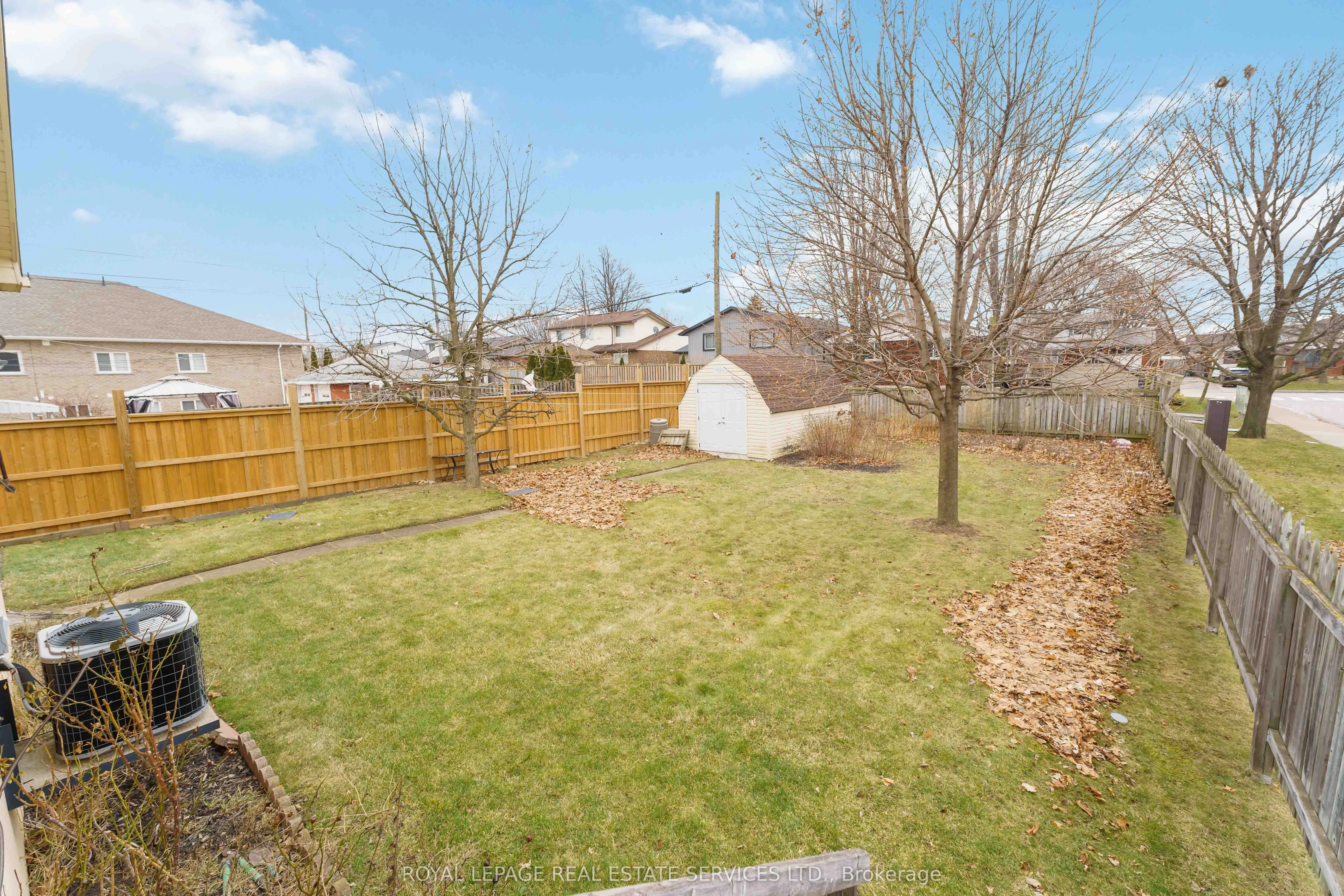517 Mohawk Road W #Main