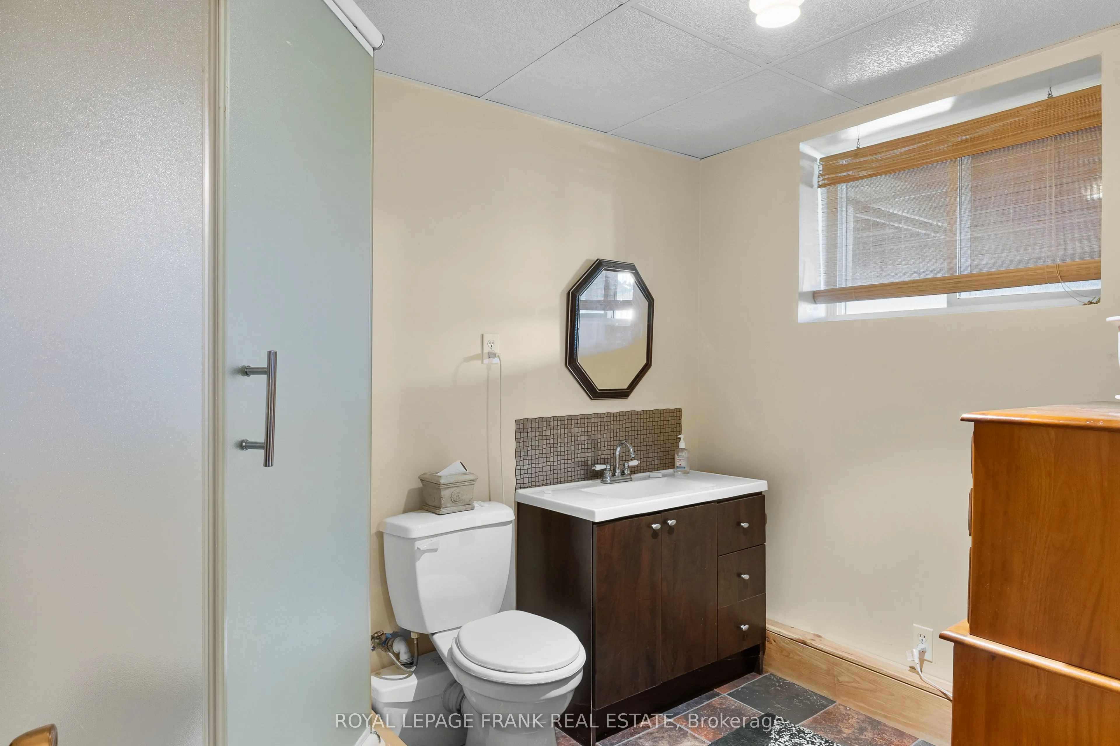 2269 Thurstonia Road