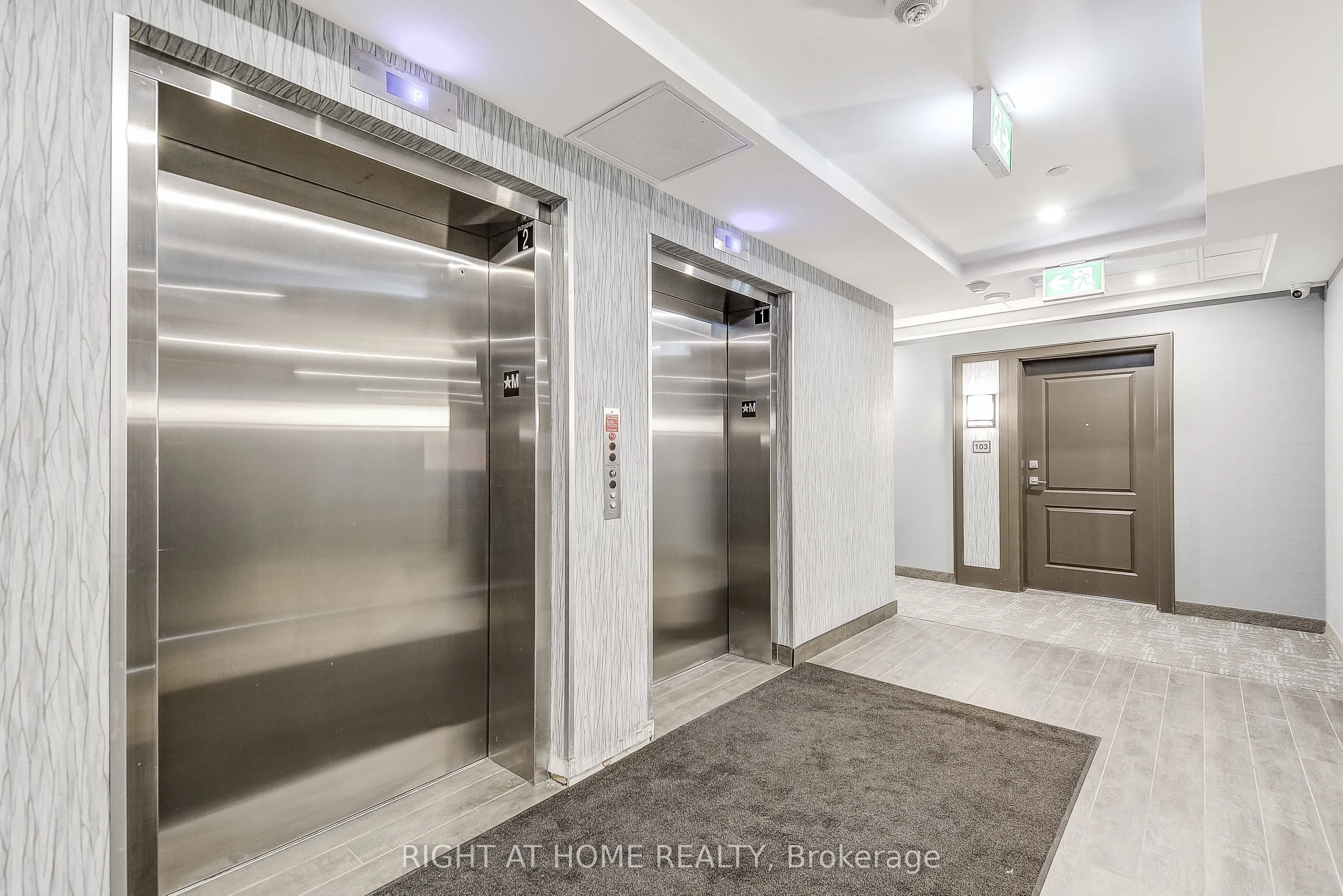 470 Dundas Street E #604