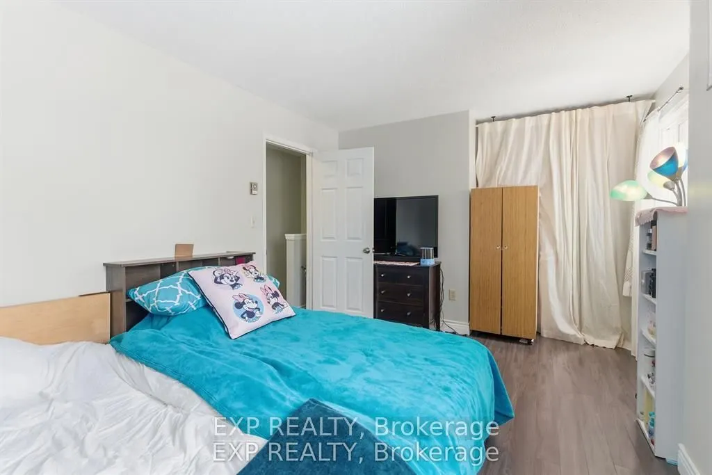 65 Dorchester Boulevard #5