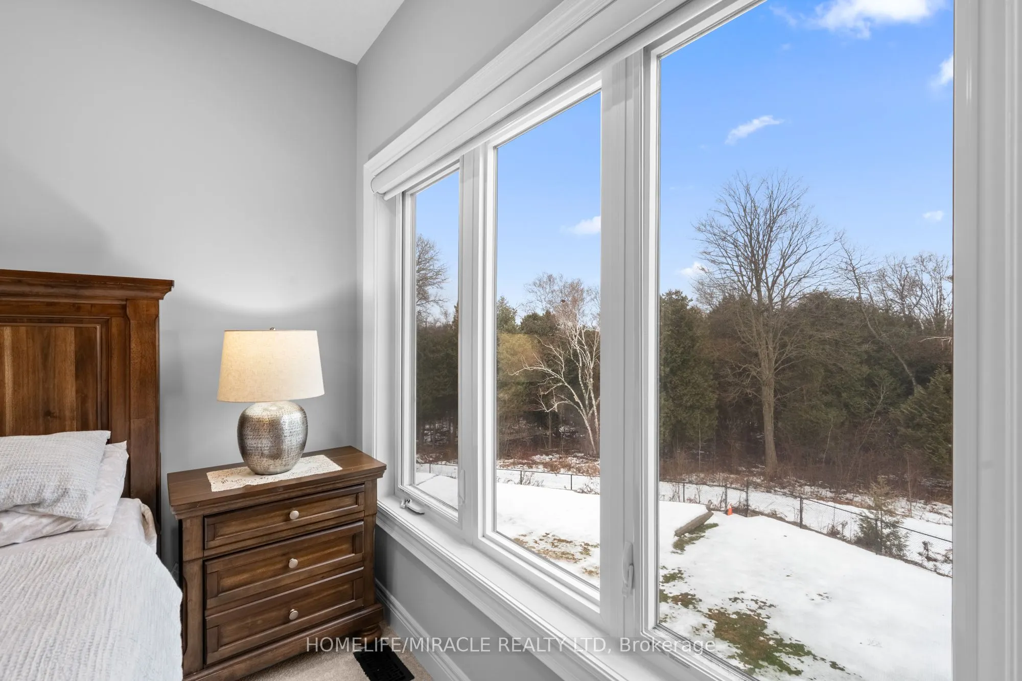 147 AMBROUS Crescent