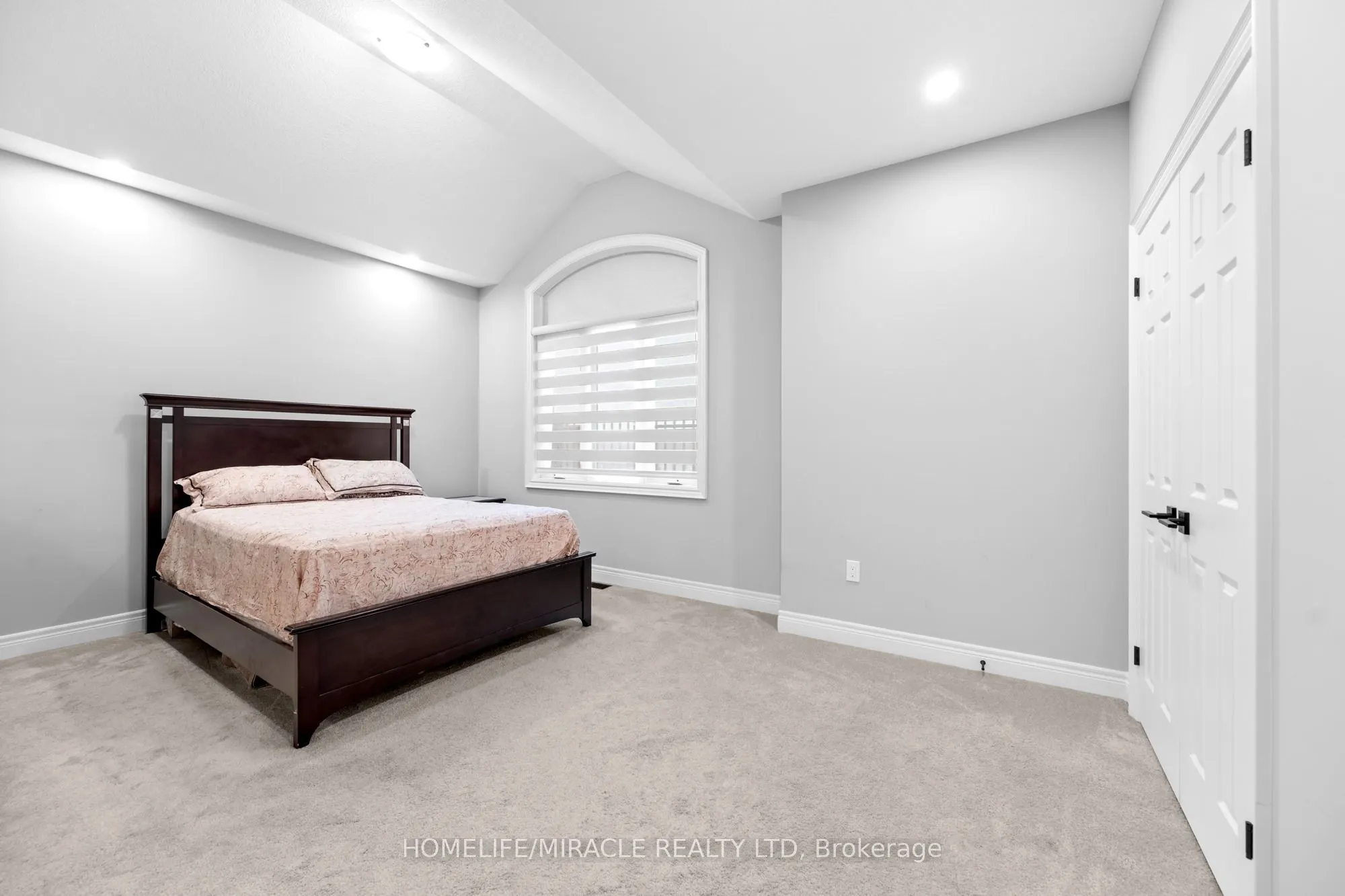 147 AMBROUS Crescent