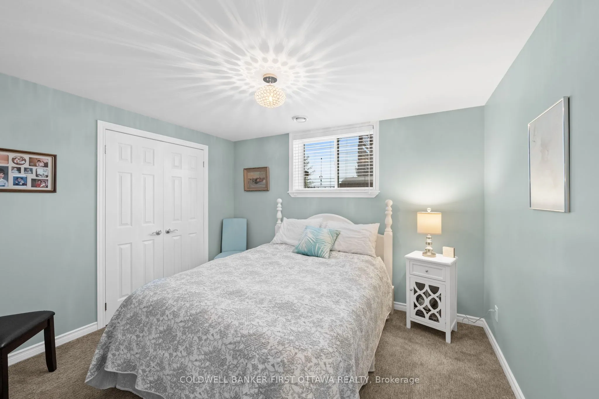 239 ROYAL LANDING Gate