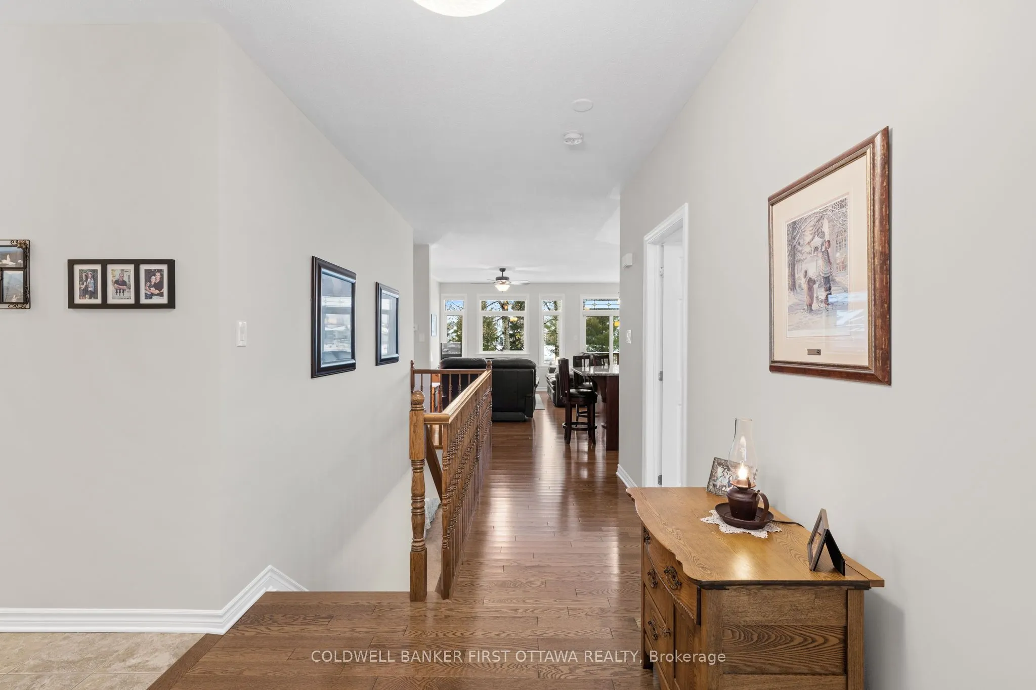 239 ROYAL LANDING Gate