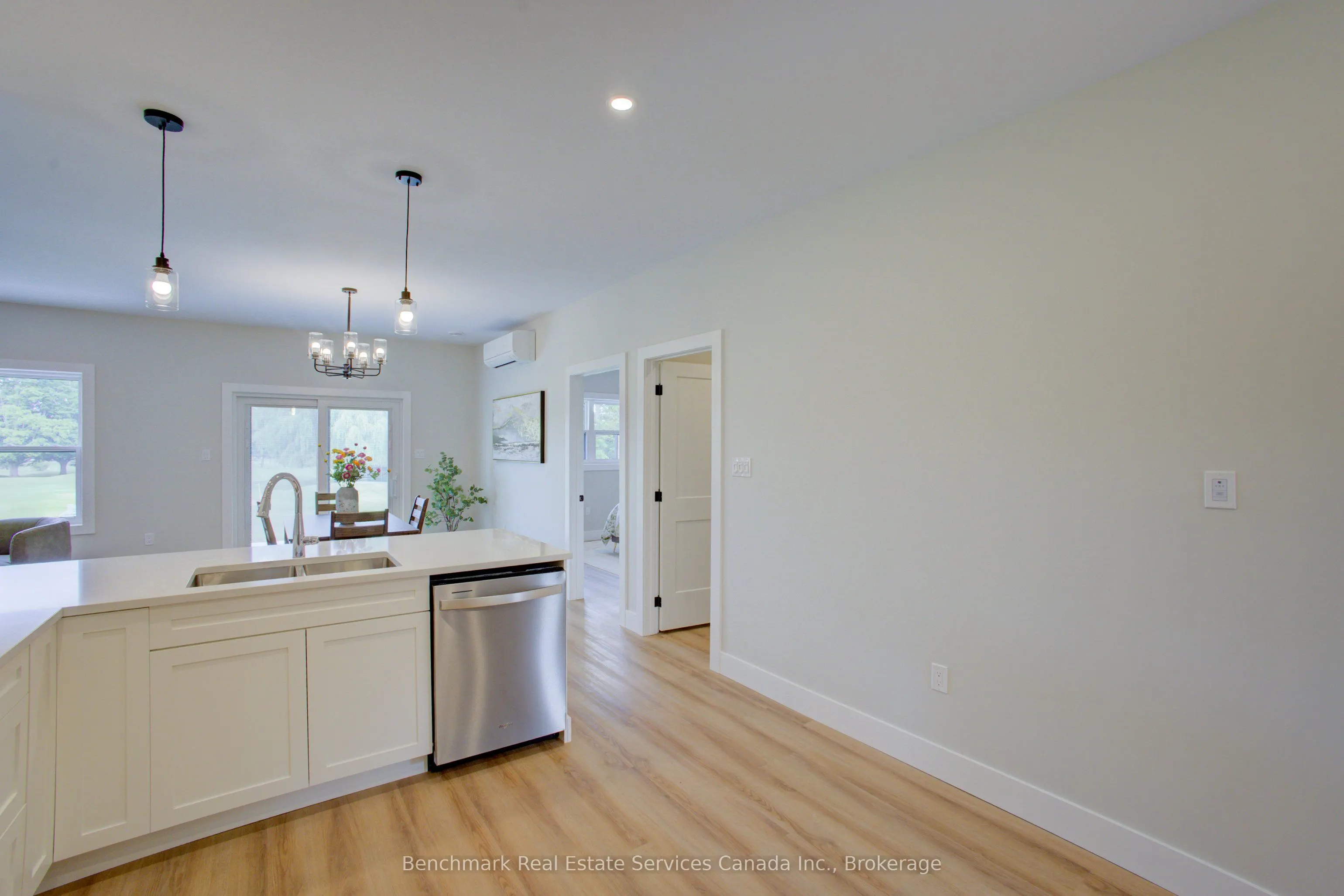 1182 Queen Street #52