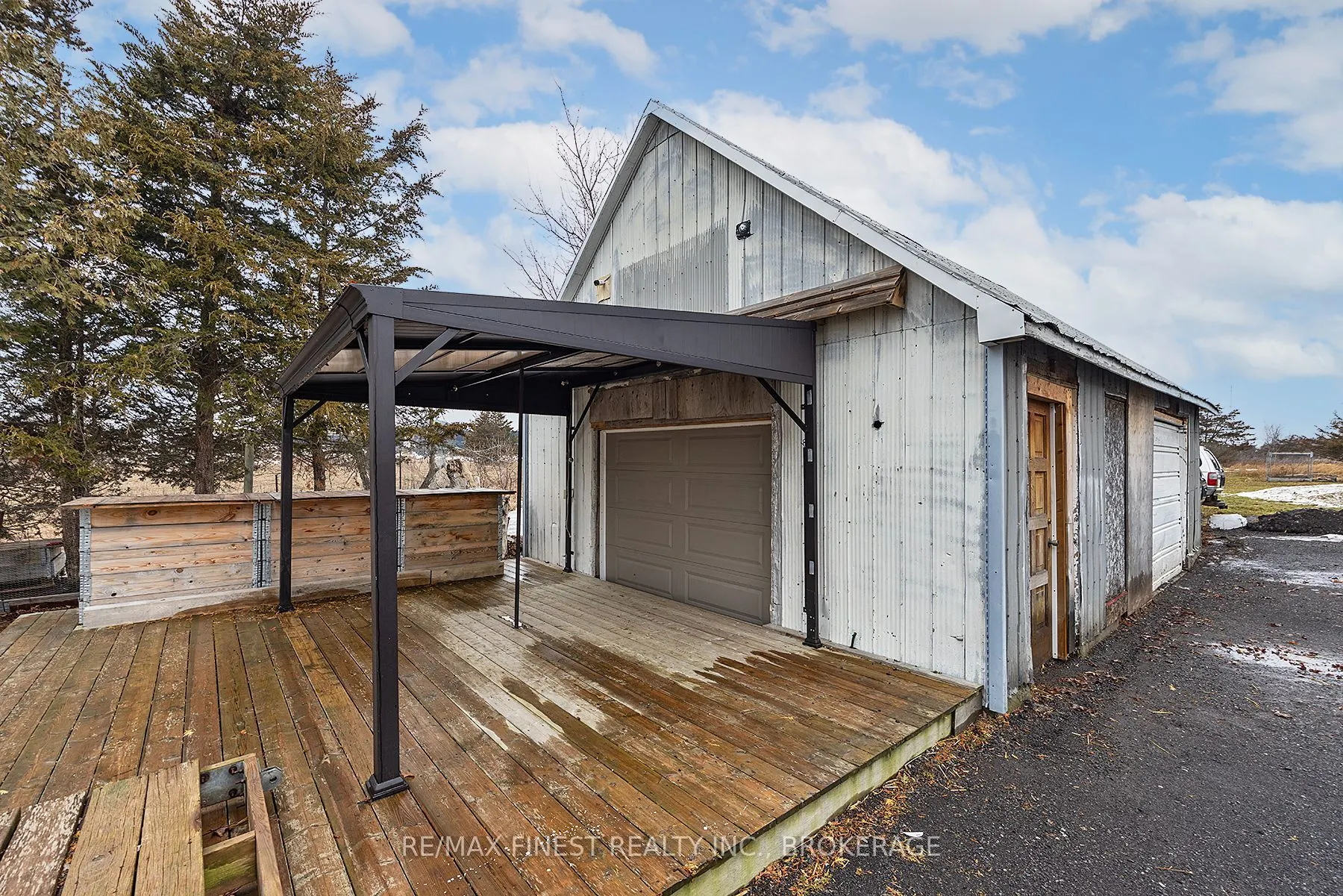 5157 Bath Road