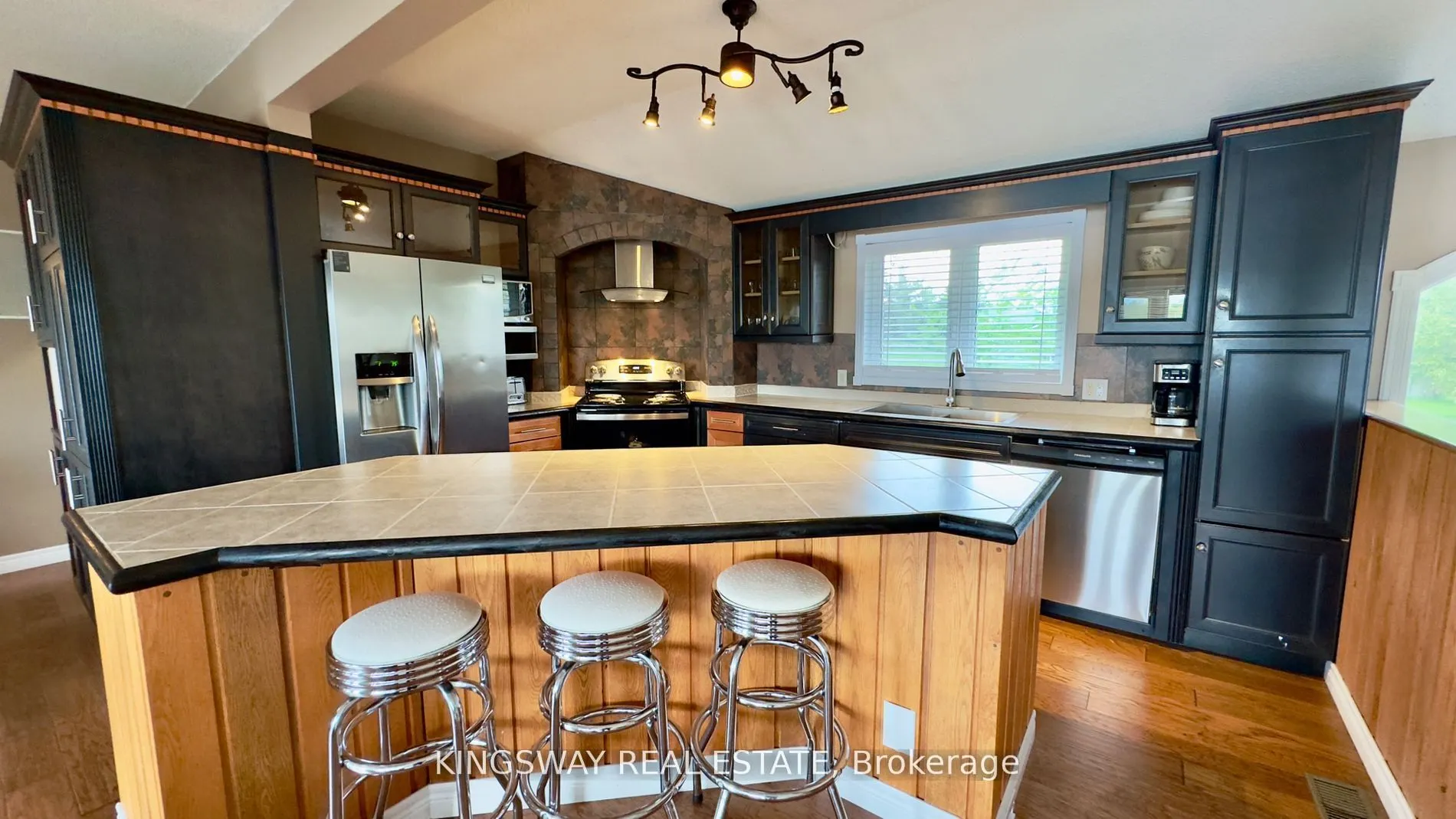 18 Mitchellview Road