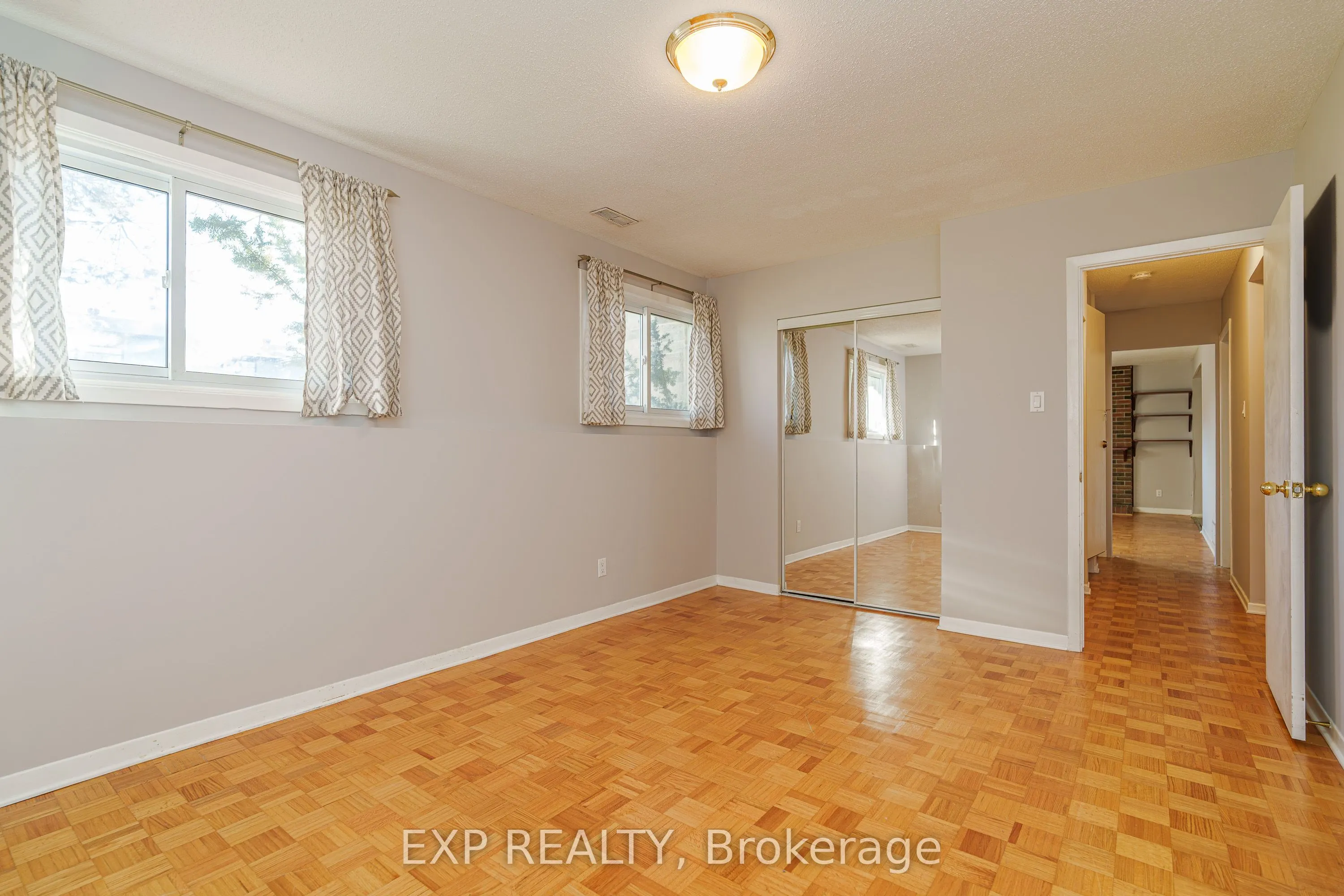49 Larkin Drive