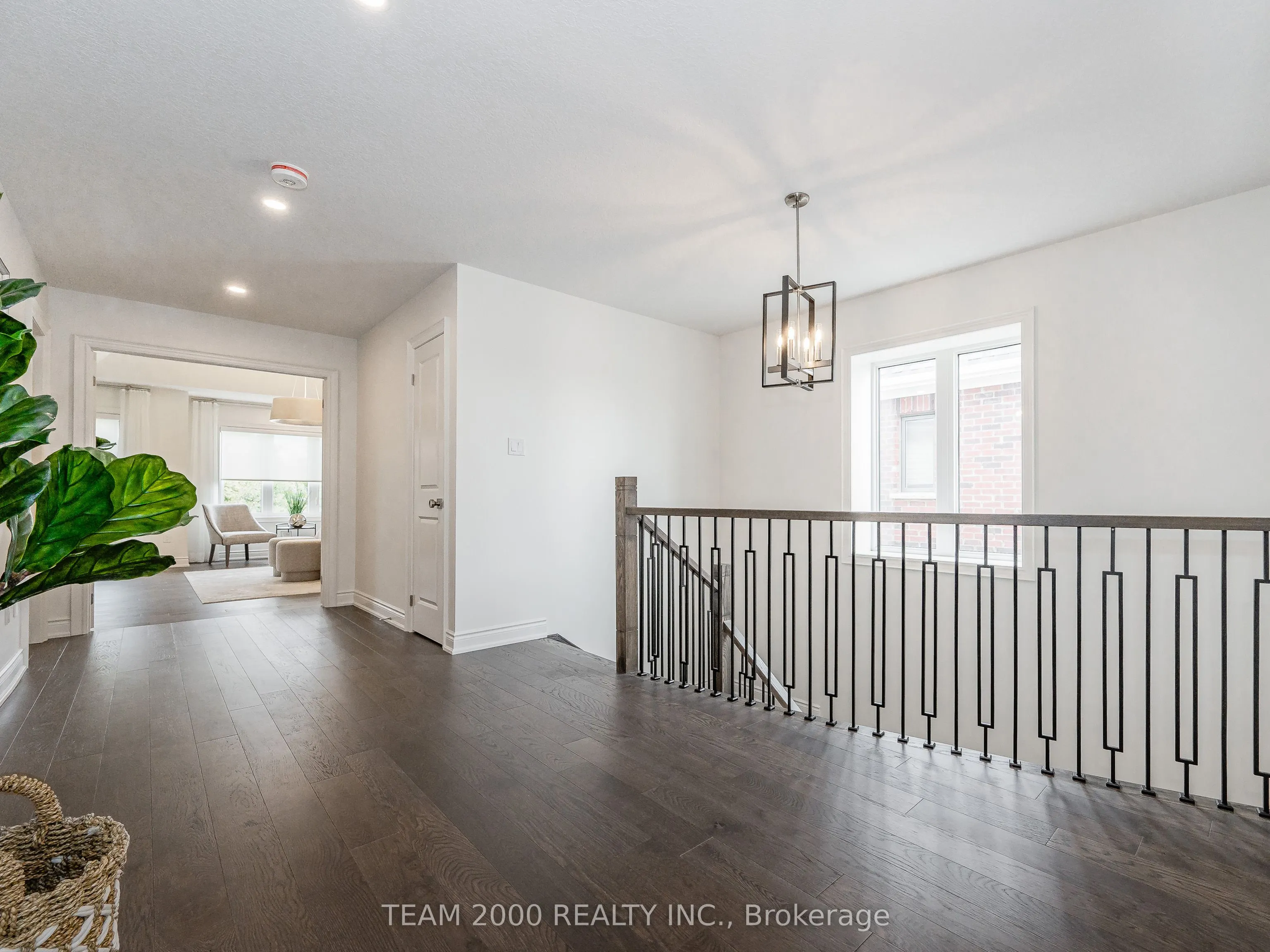96 Garland Avenue