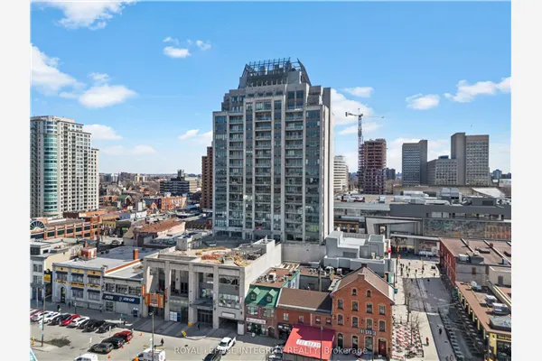 90 George Street #1207