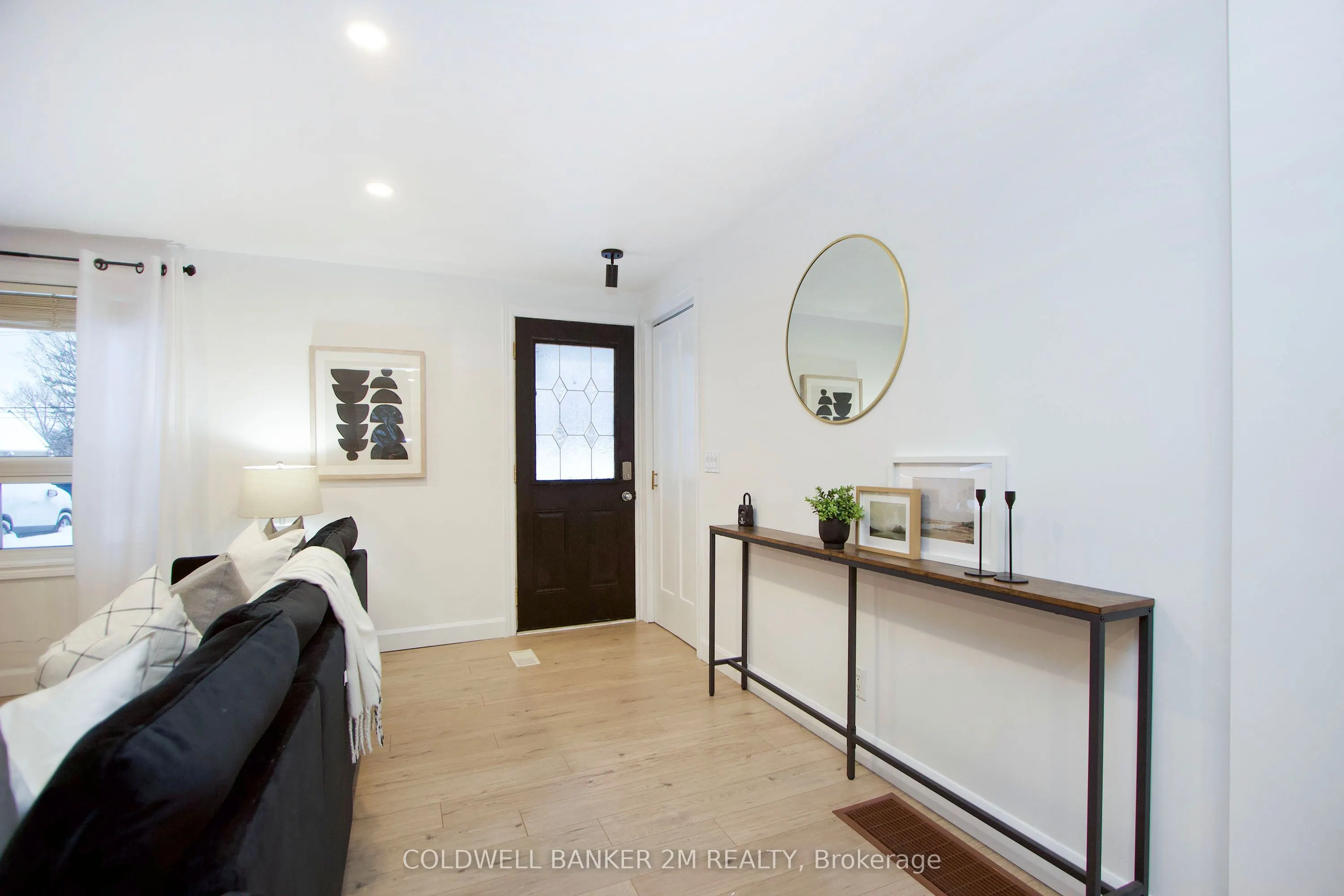 812 Burnham Street