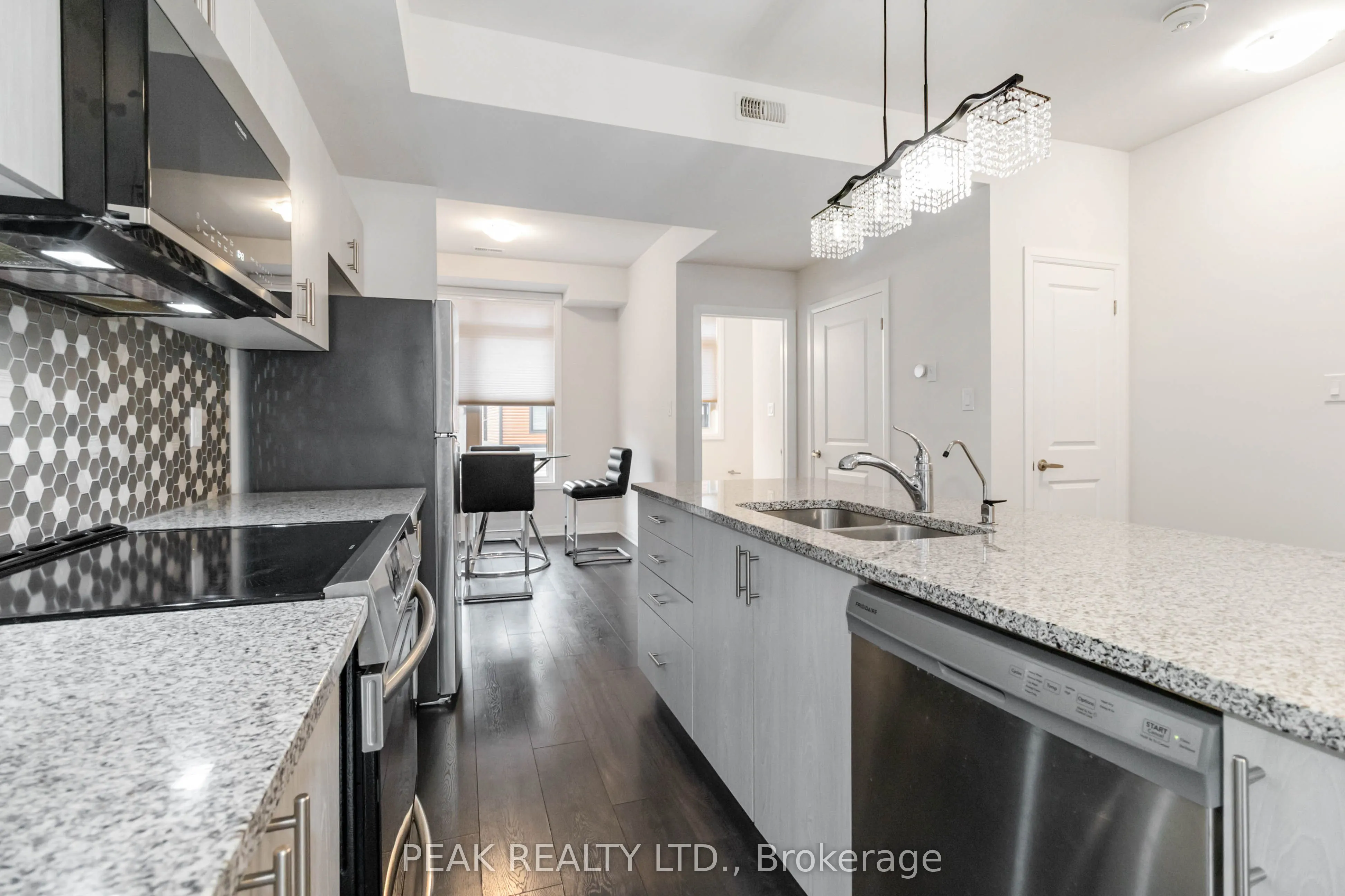 2 Willow Street #60