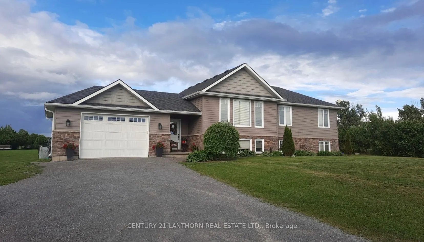 20846 Loyalist Parkway