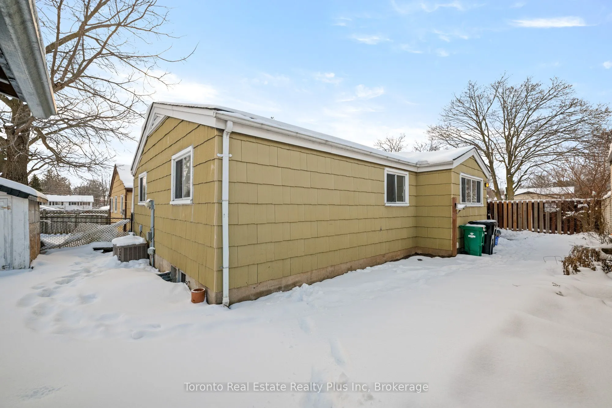 134 Pepperwood Crescent