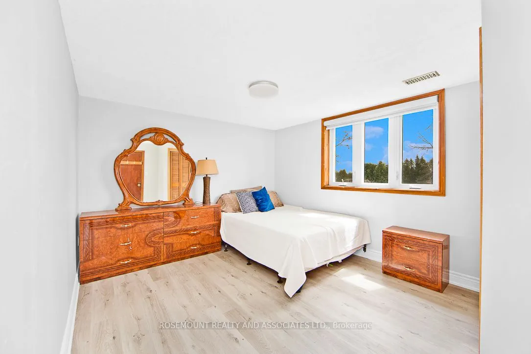 36 Sugar Bush Road