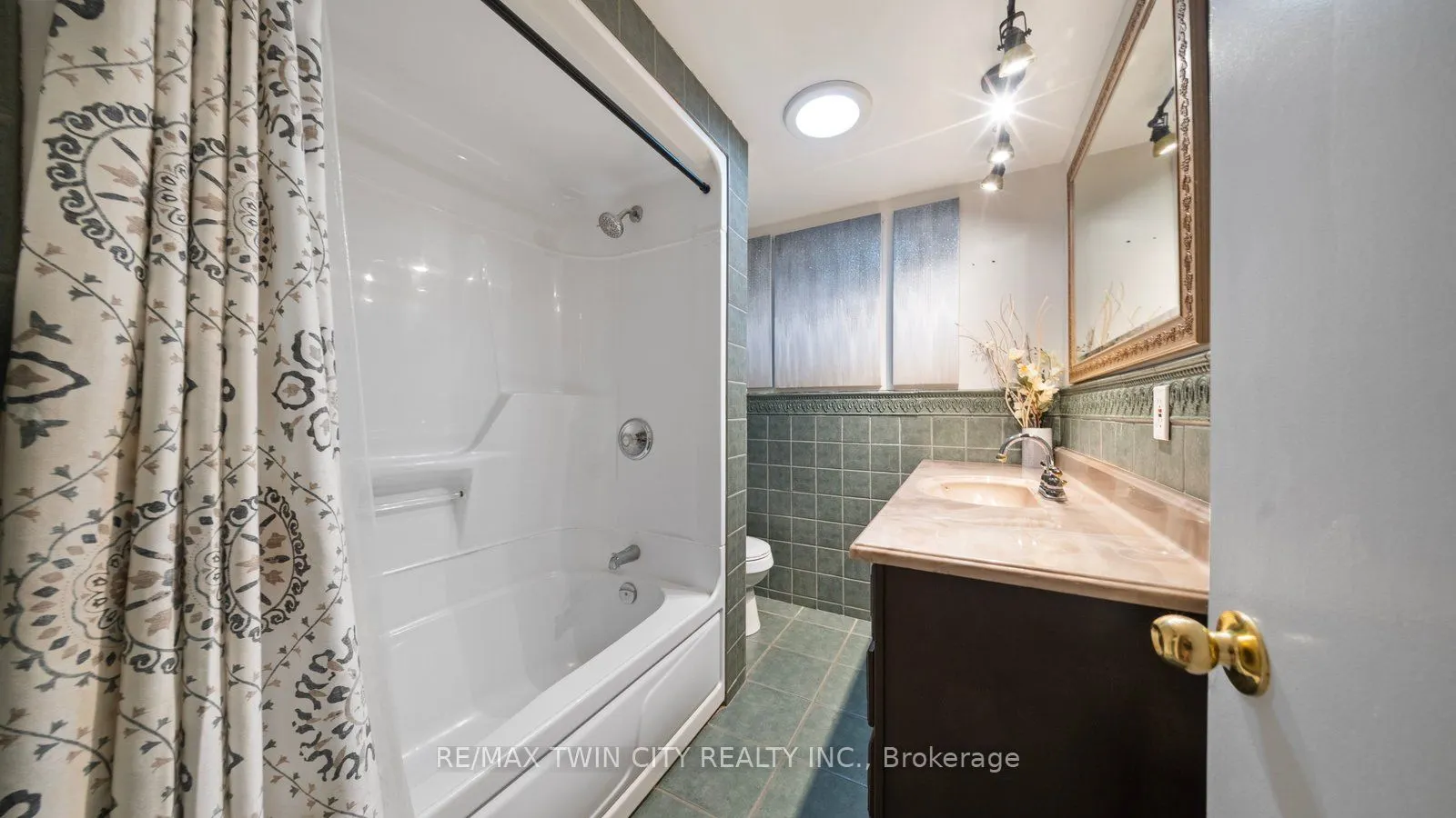 58 Kinnard Road