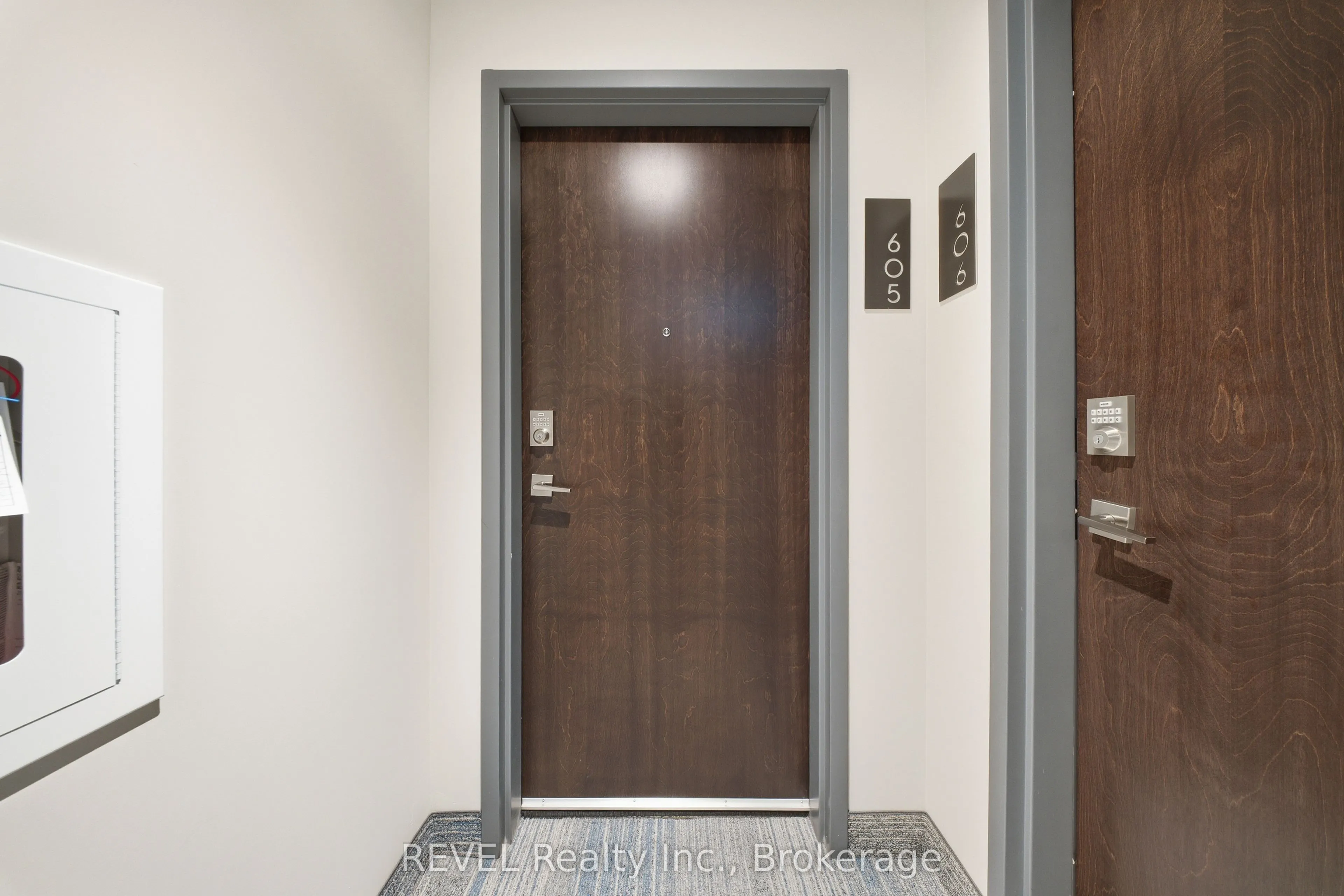 118 West Street #605