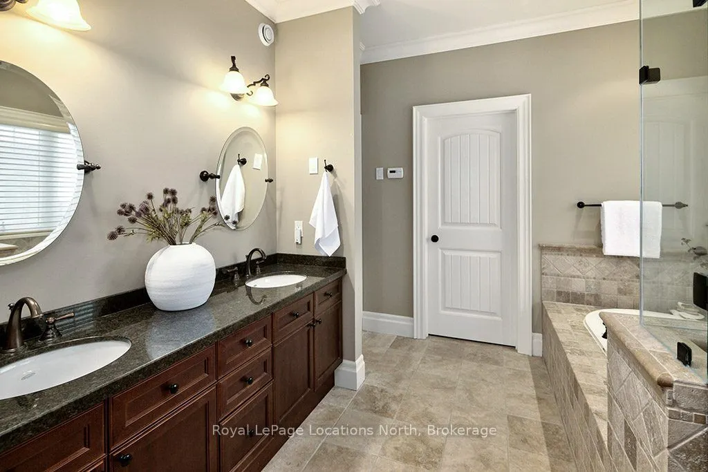 110 JOHN WATT Way