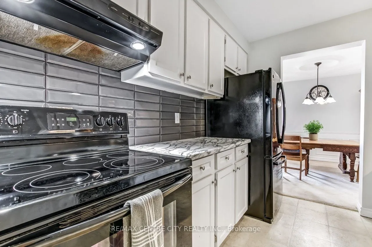 125 Elm Street #11